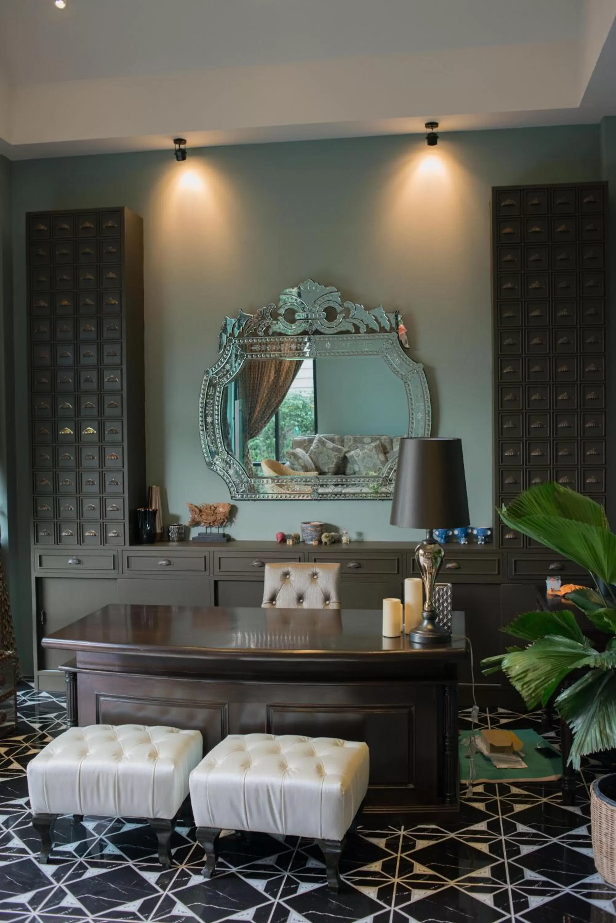 Property building in Sri Ngachang