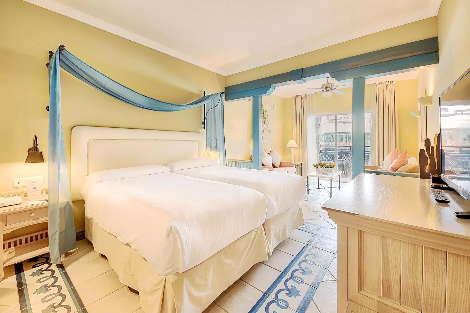 Double or Twin Room (2 Adults + 2 Children) in Hotel LIVVO Volcán Lanzarote