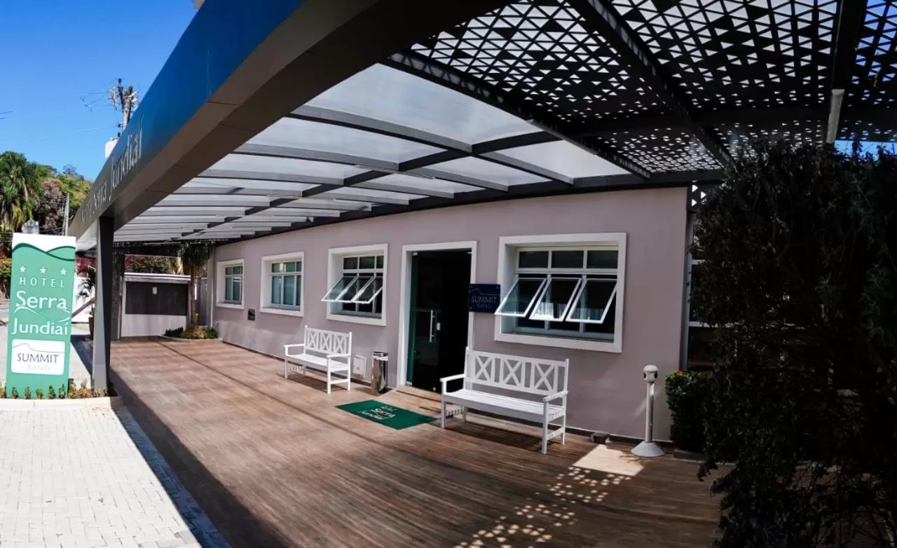 Facade/entrance in Hotel Serra de Jundiaí