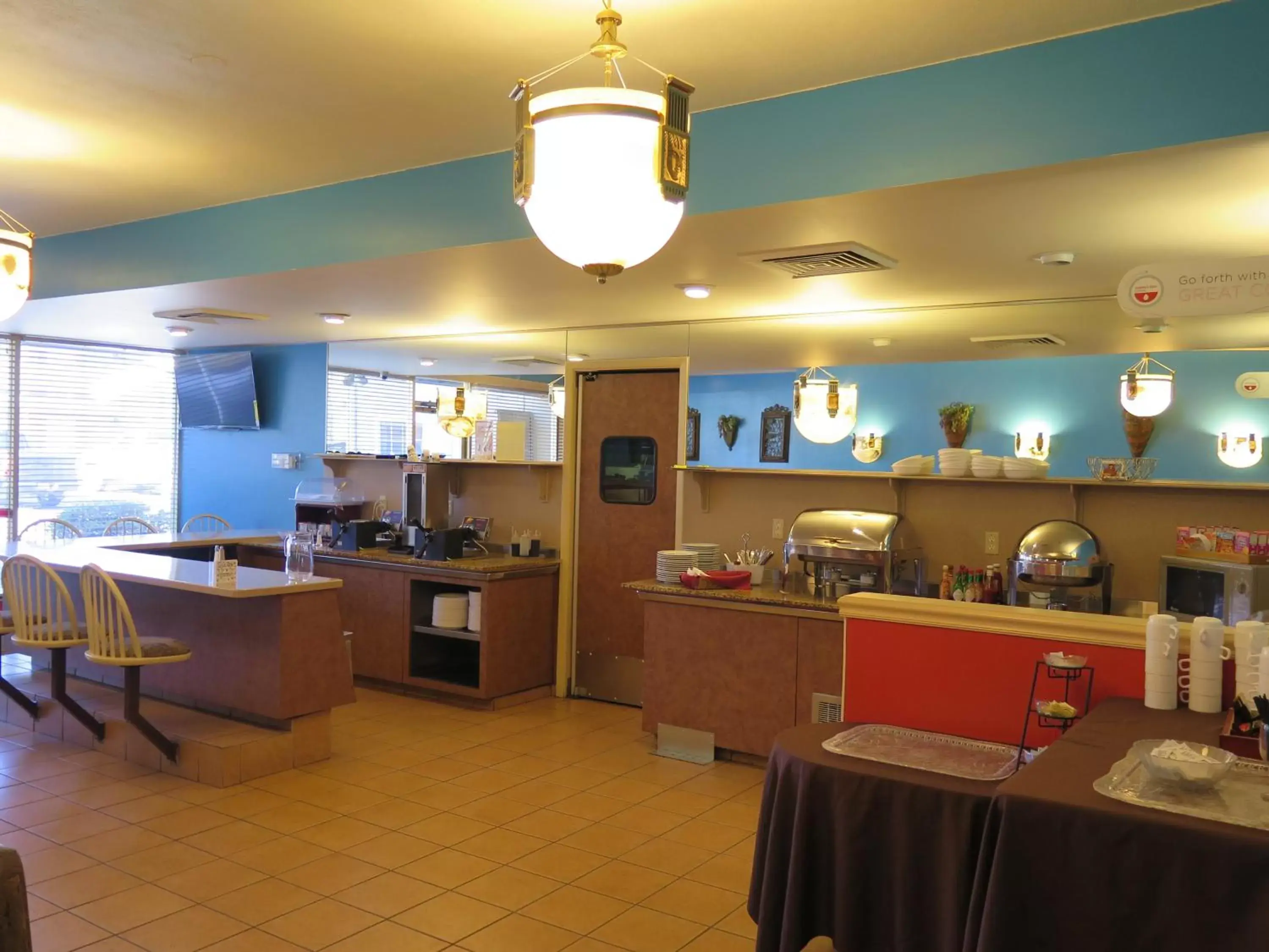 Restaurant/Places to Eat in Bonanza Inn and Suites