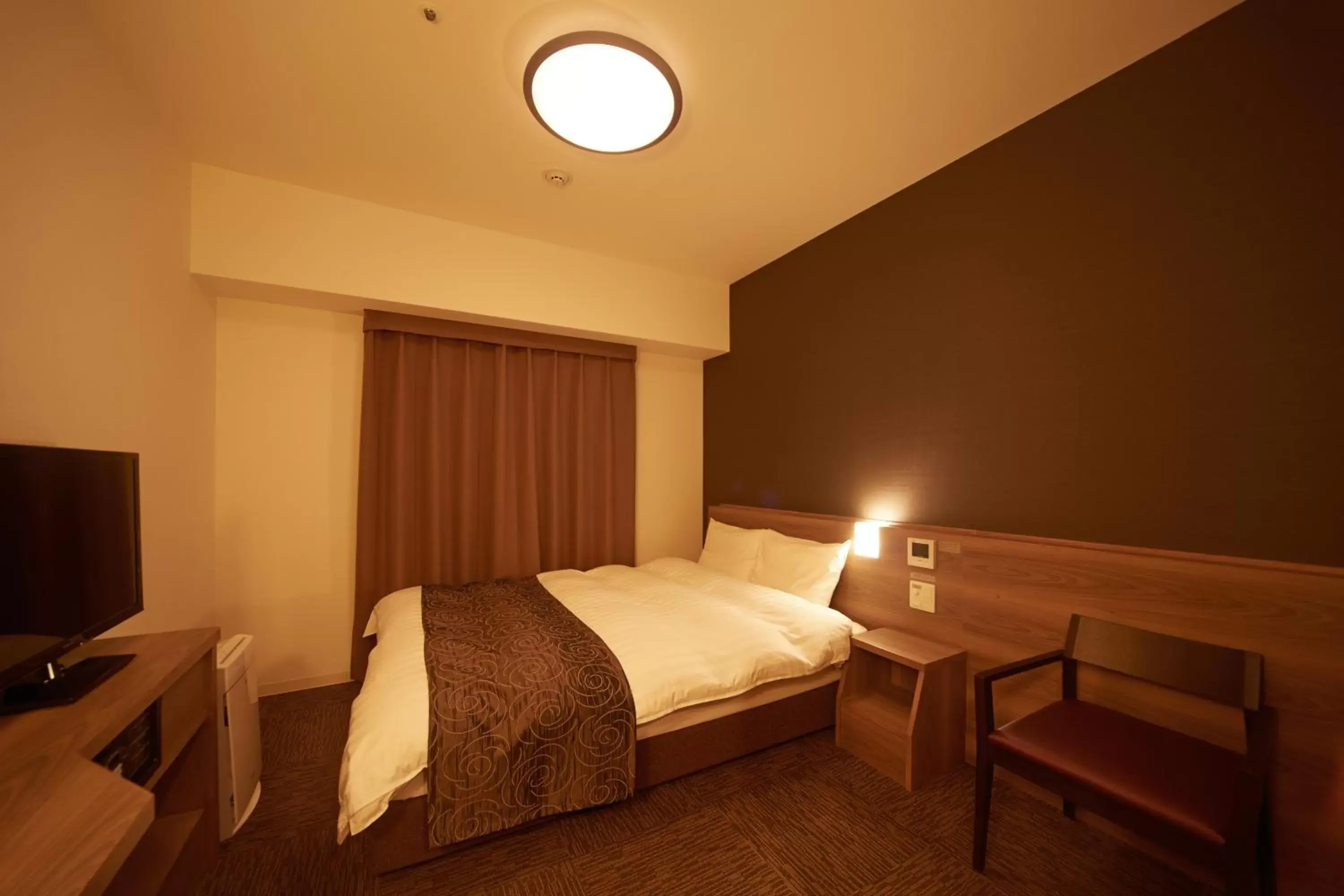 Photo of the whole room, Bed in Dormy Inn Premium Nagoya Sakae
