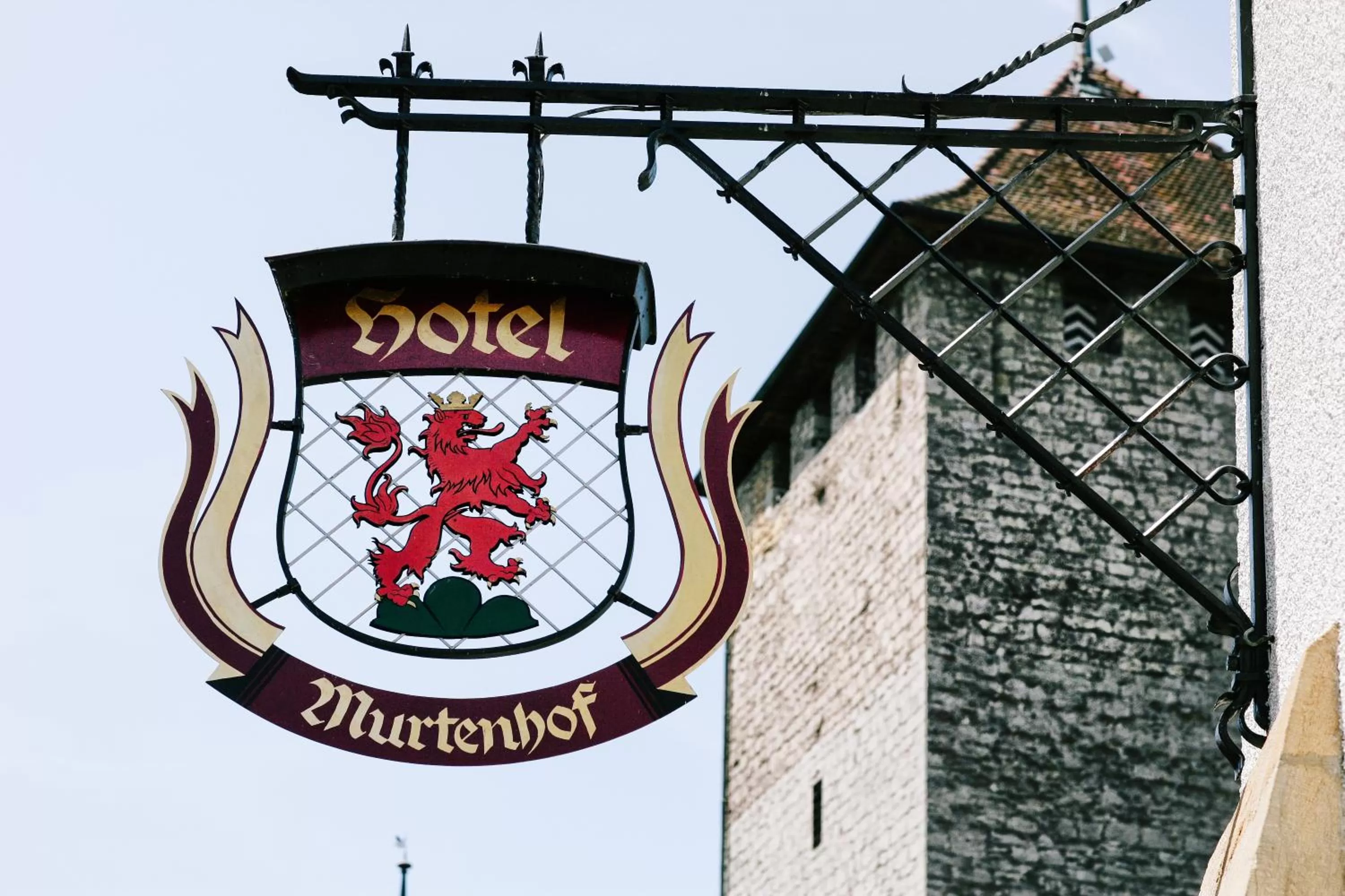 Property logo or sign in Hotel Murtenhof & Krone