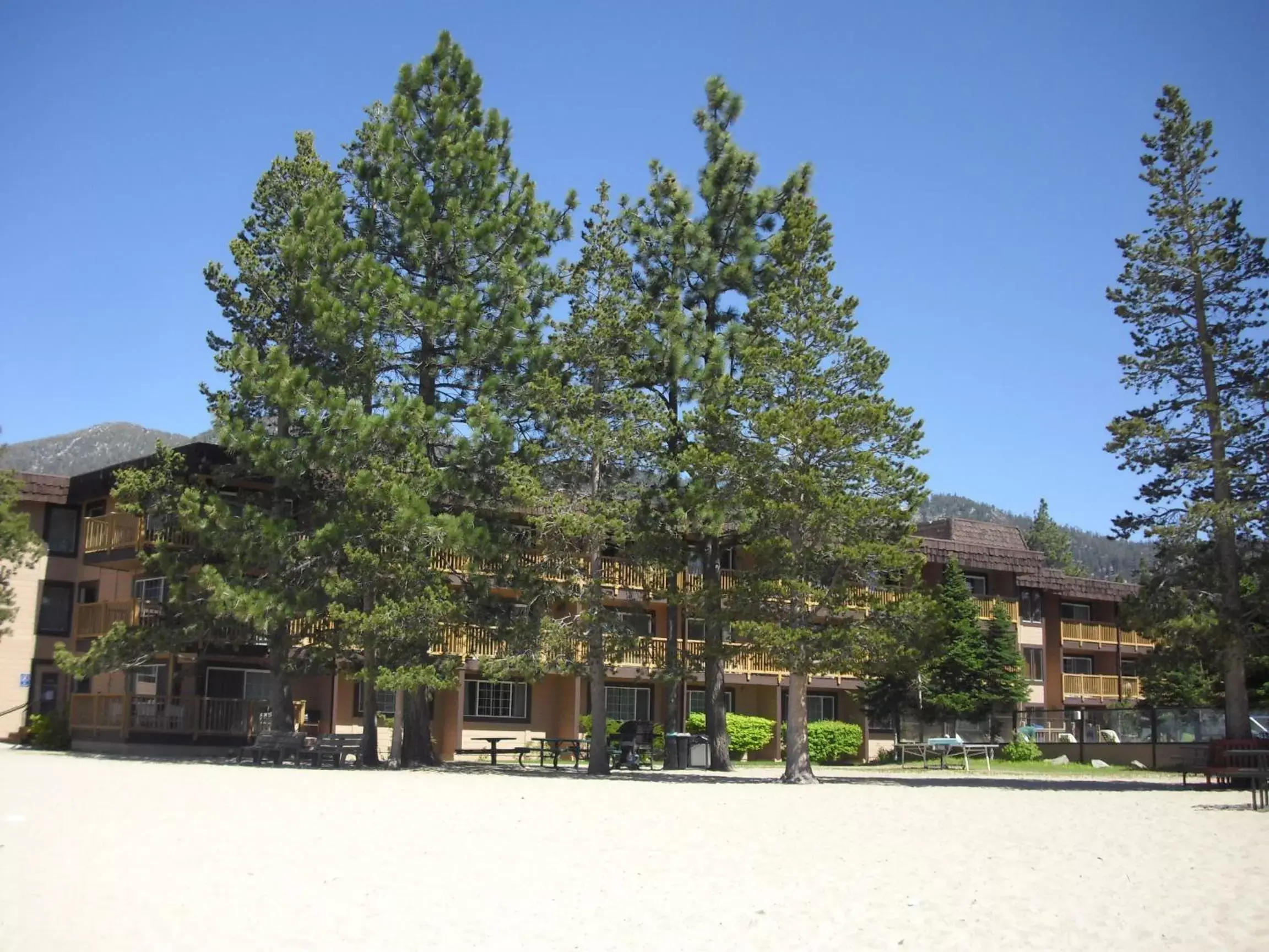Facade/entrance, Property Building in The Tahoe Beach & Ski Club Owners Association