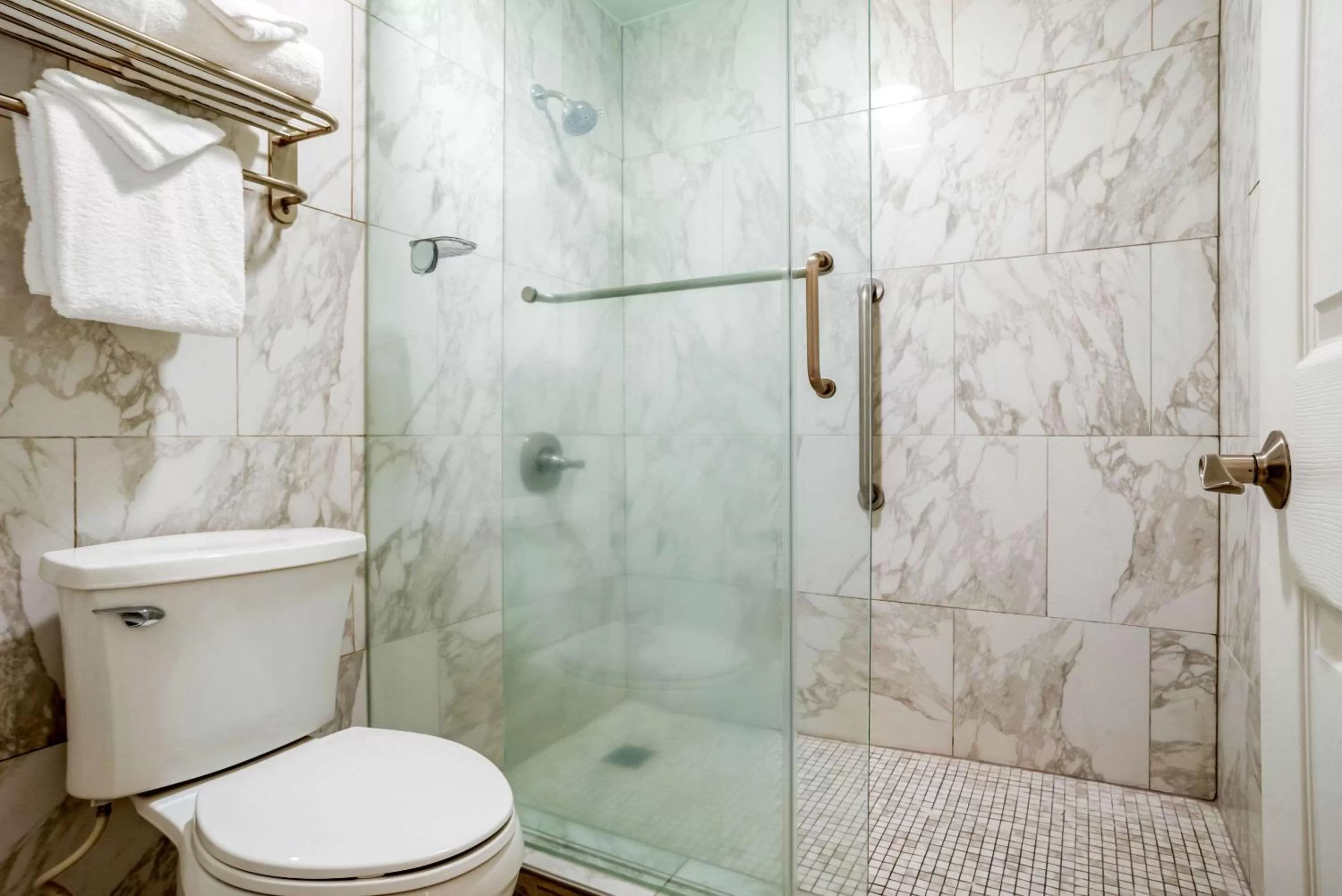 Photo of the whole room in Clarion Inn Conference Center