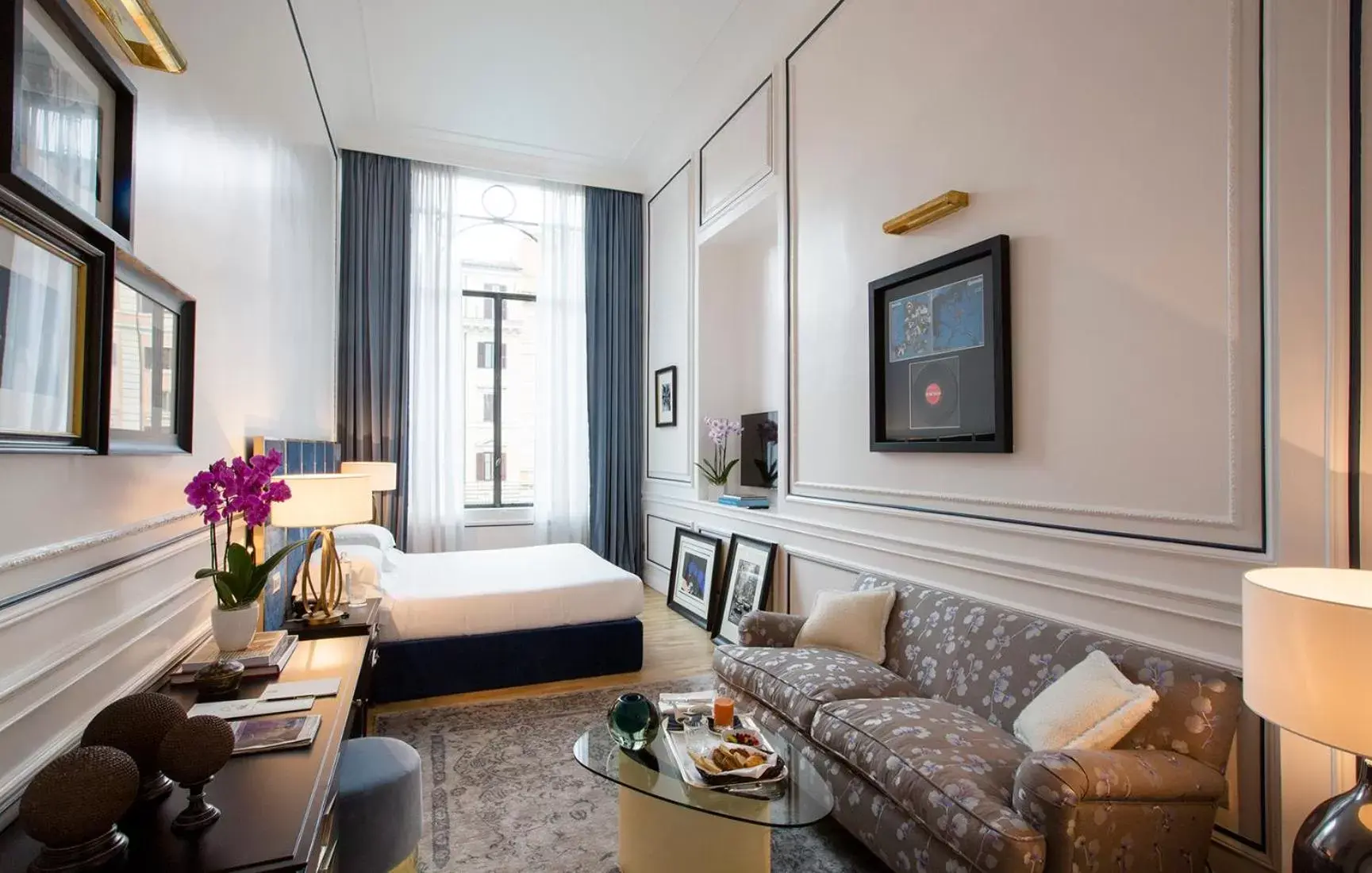 Seating Area in Palazzo Dama - Preferred Hotels & Resorts