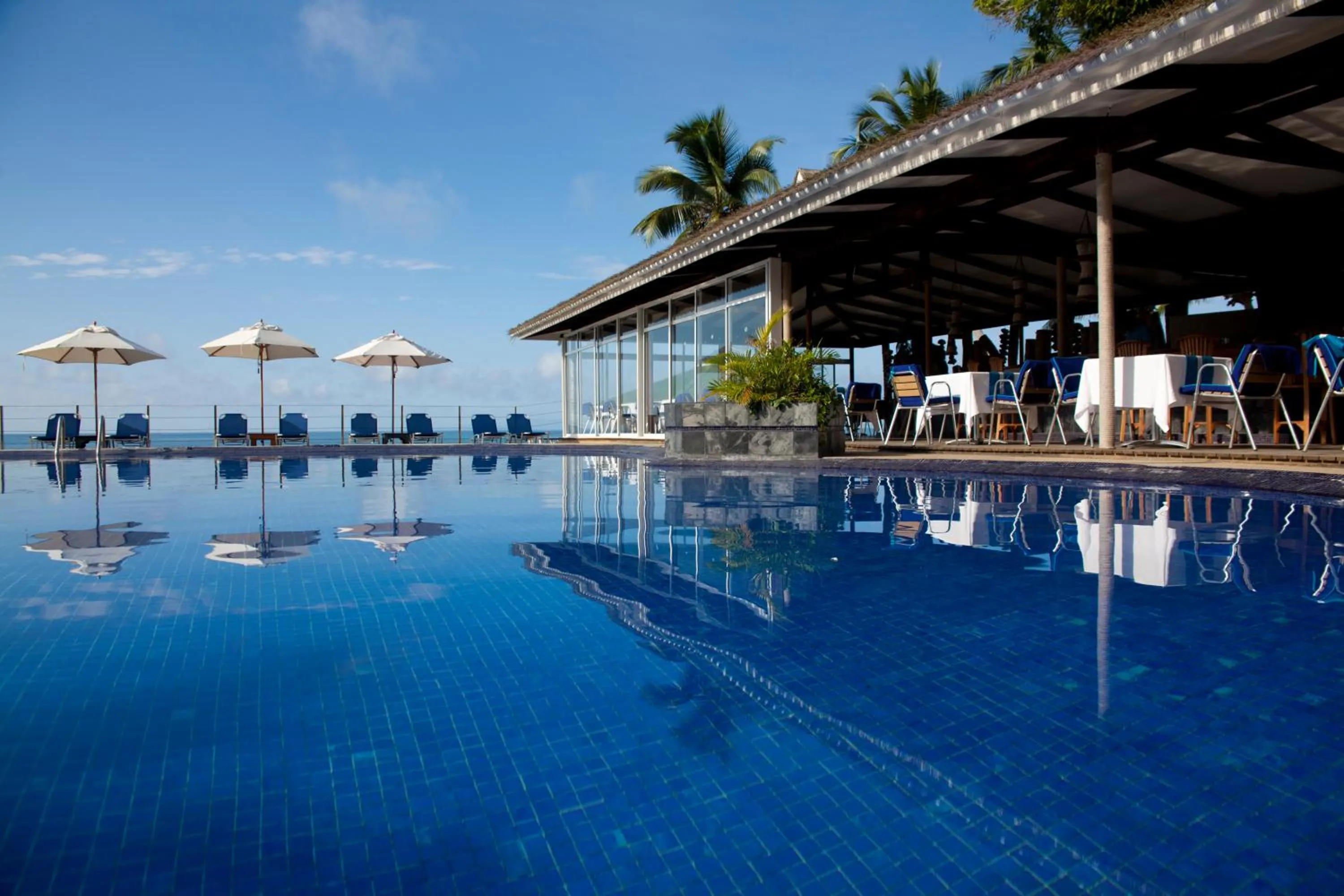 Day in Coco de Mer Hotel and Black Parrot Suites