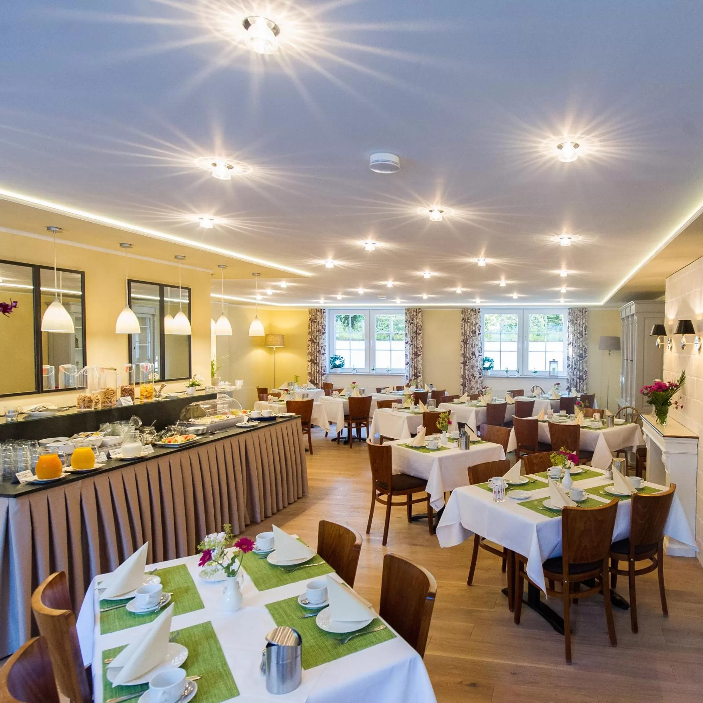 Buffet breakfast in Hotel Landhaus Ellerbrock