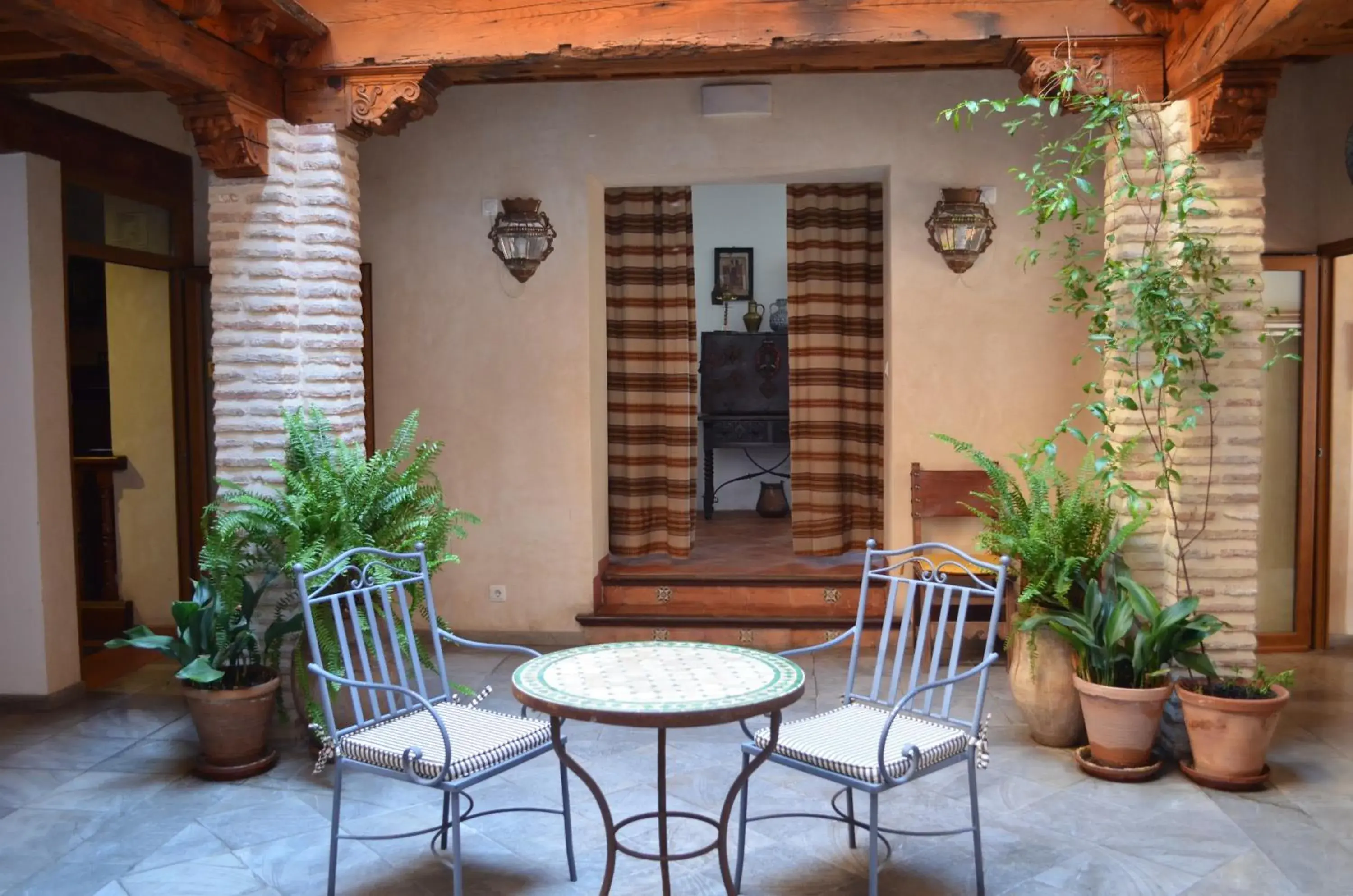 Patio in Hotel Santa Isabel La Real