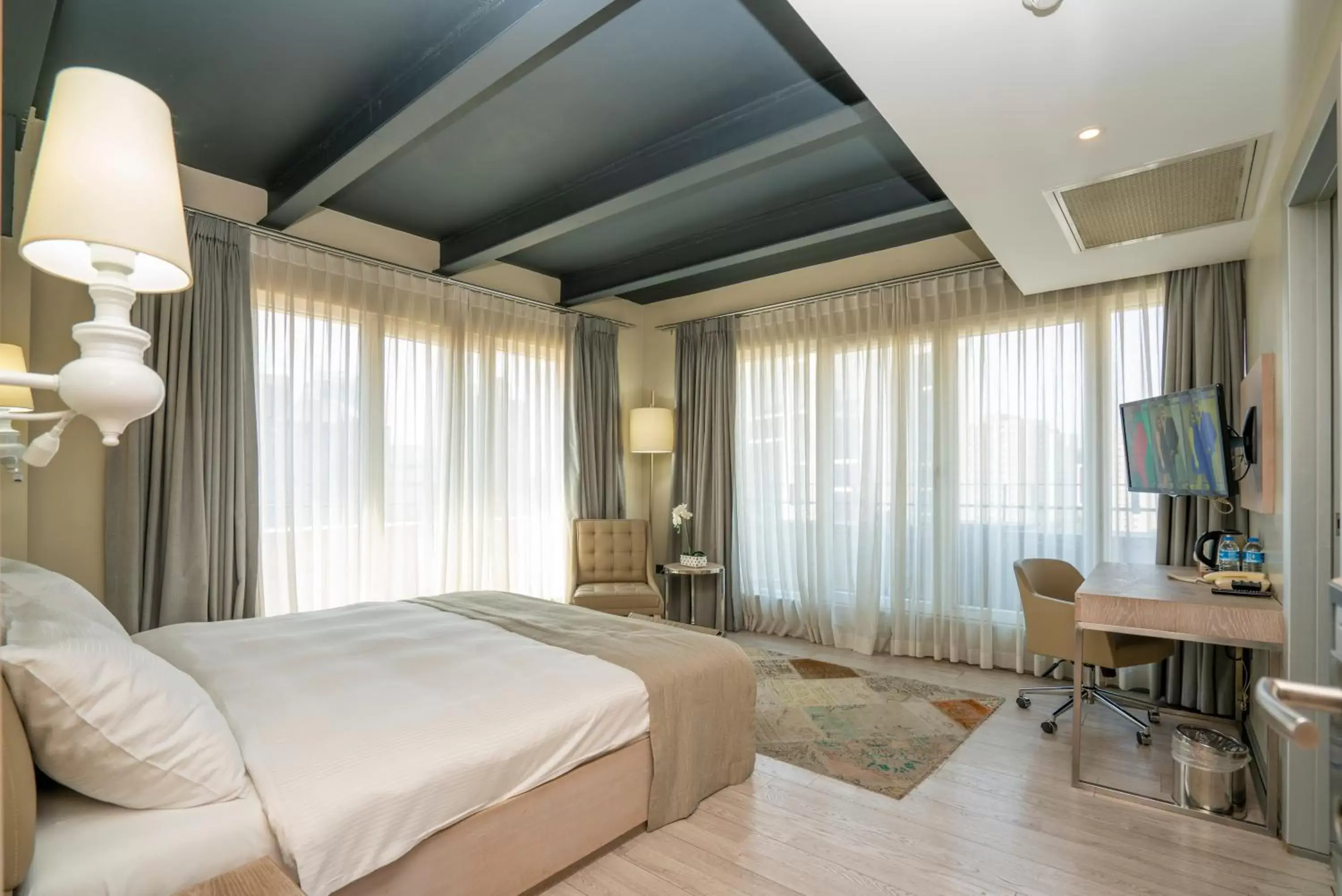 Bed in The Gate Ataşehir Finance Centre Bed in The Gate Ataşehir Finance Centre