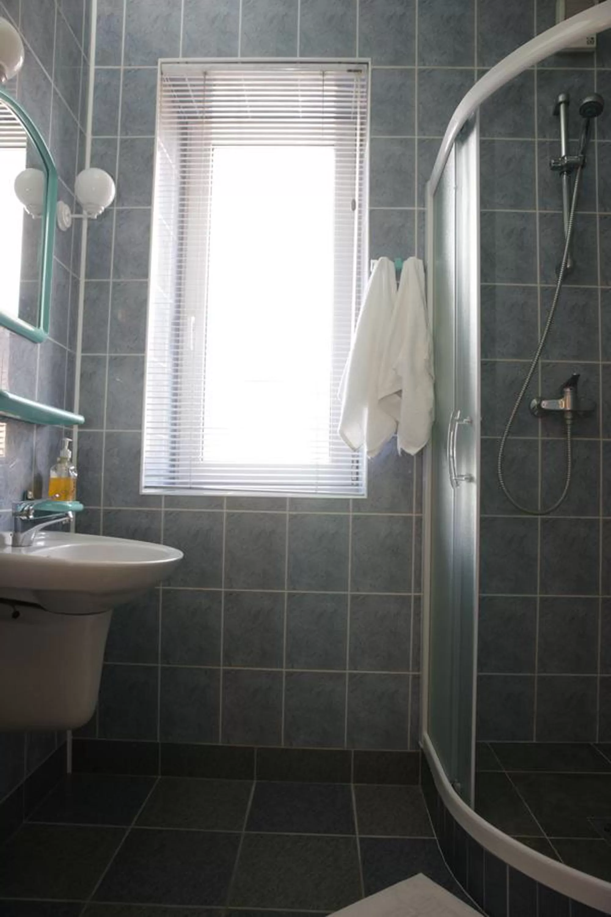 Bathroom in Guest House Linas