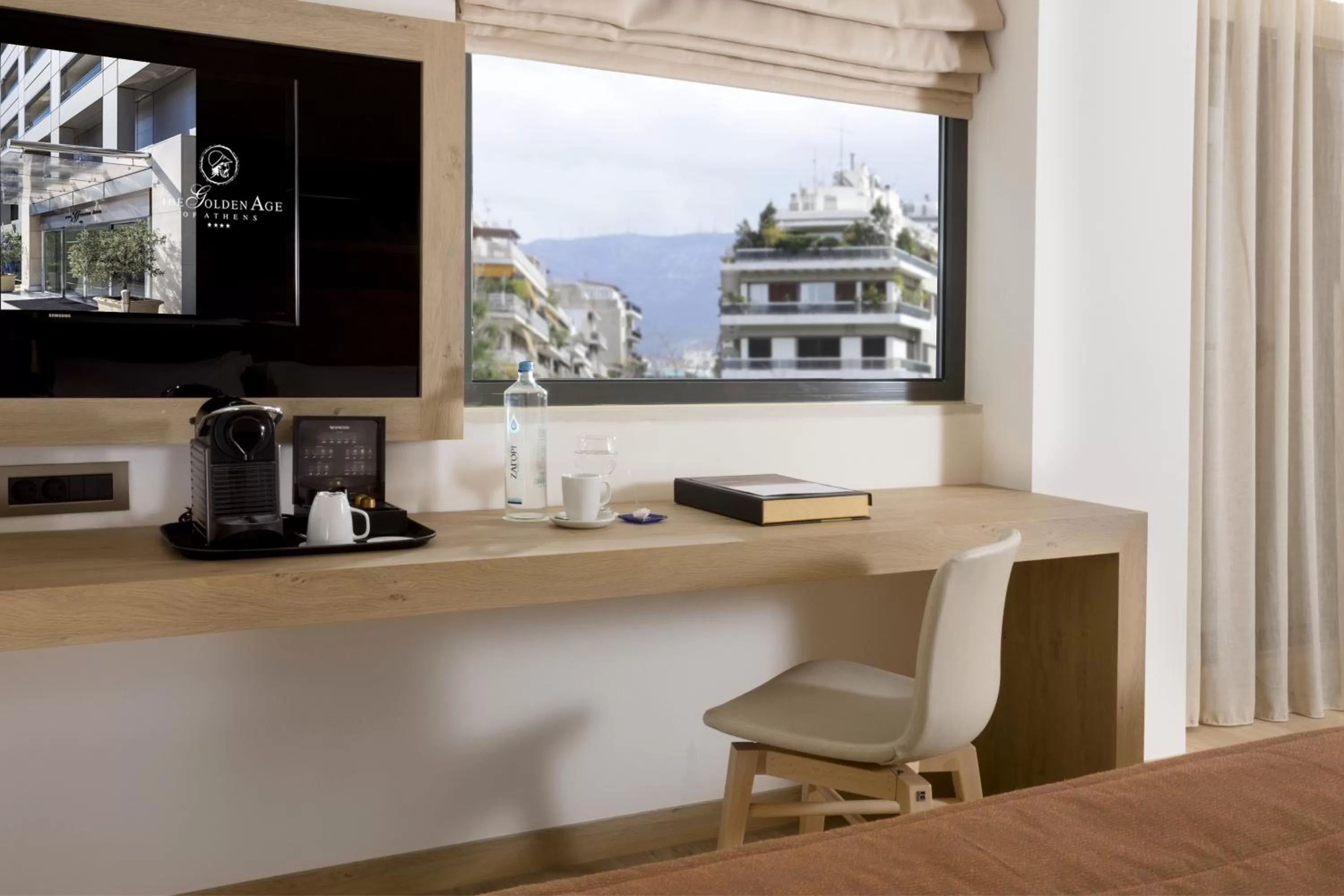 Coffee/tea facilities in Golden Age Athens Hotel