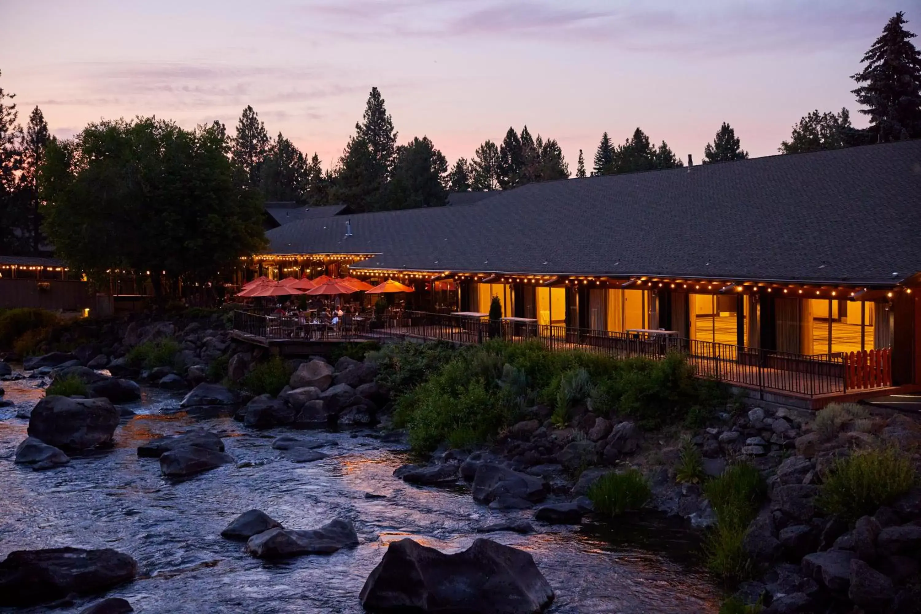 Property Building in Riverhouse on the Deschutes