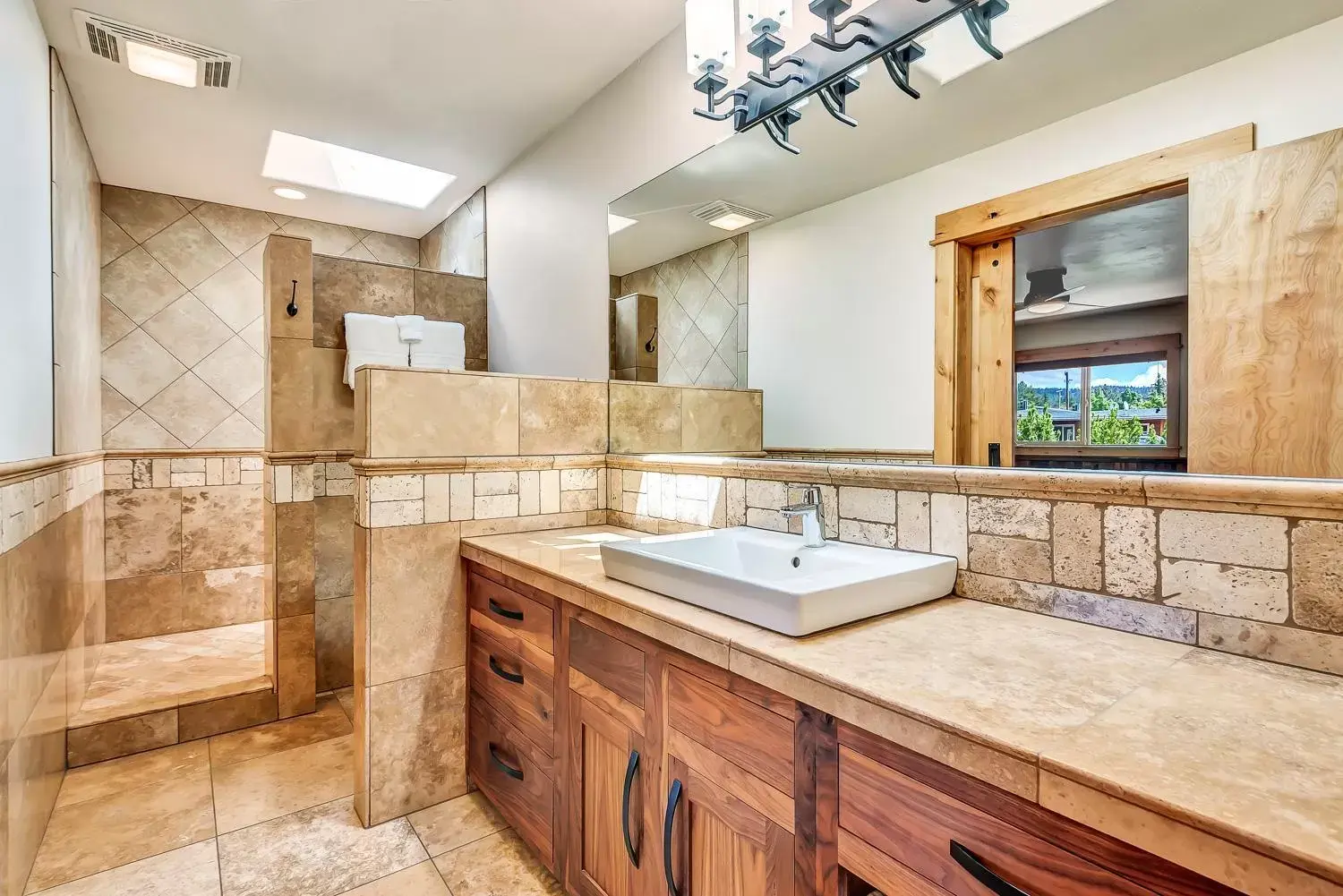 Shower, Bathroom in Wall Street Suites