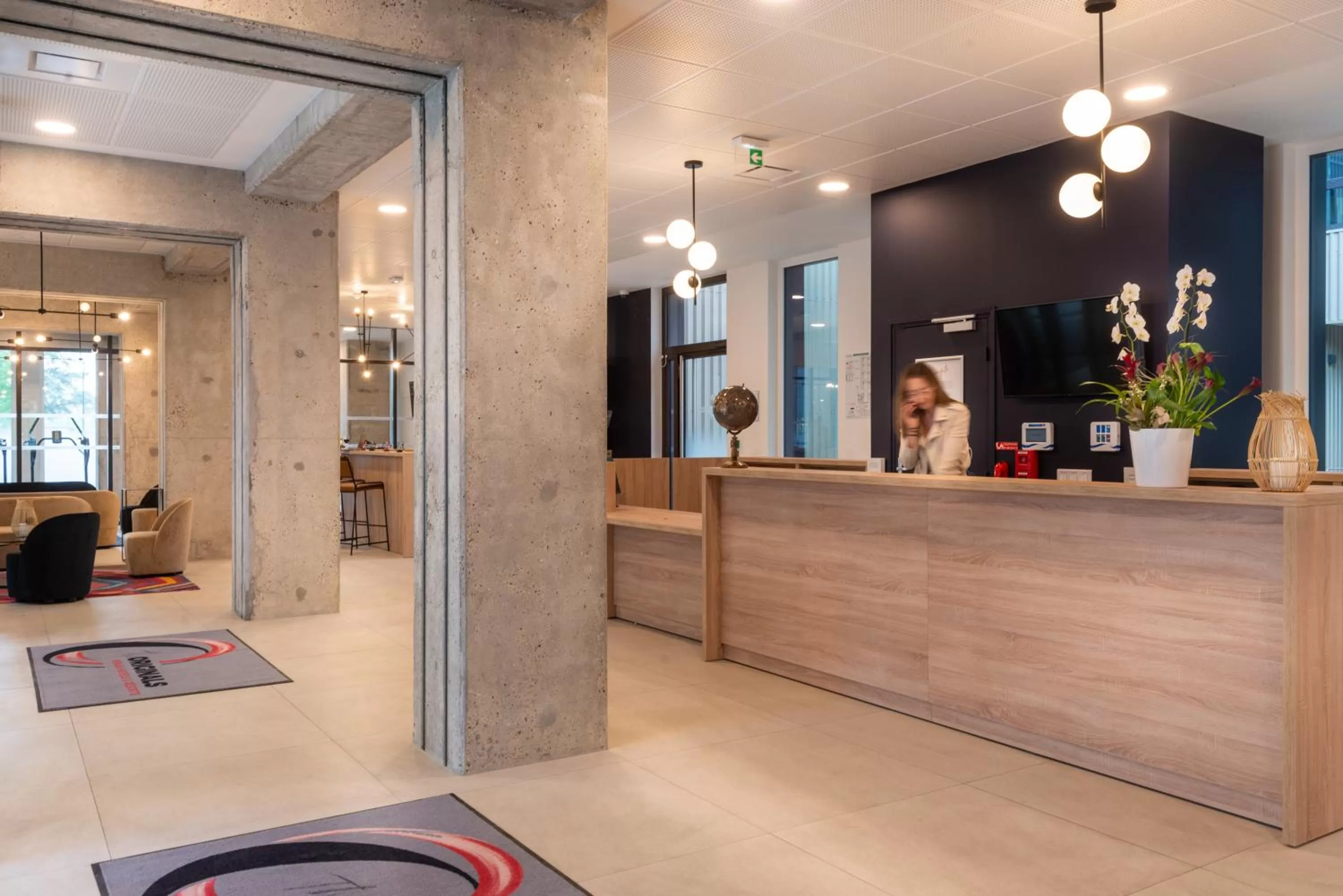 Property building in The Originals Résidence Le Monde Paris Ivry Confluence