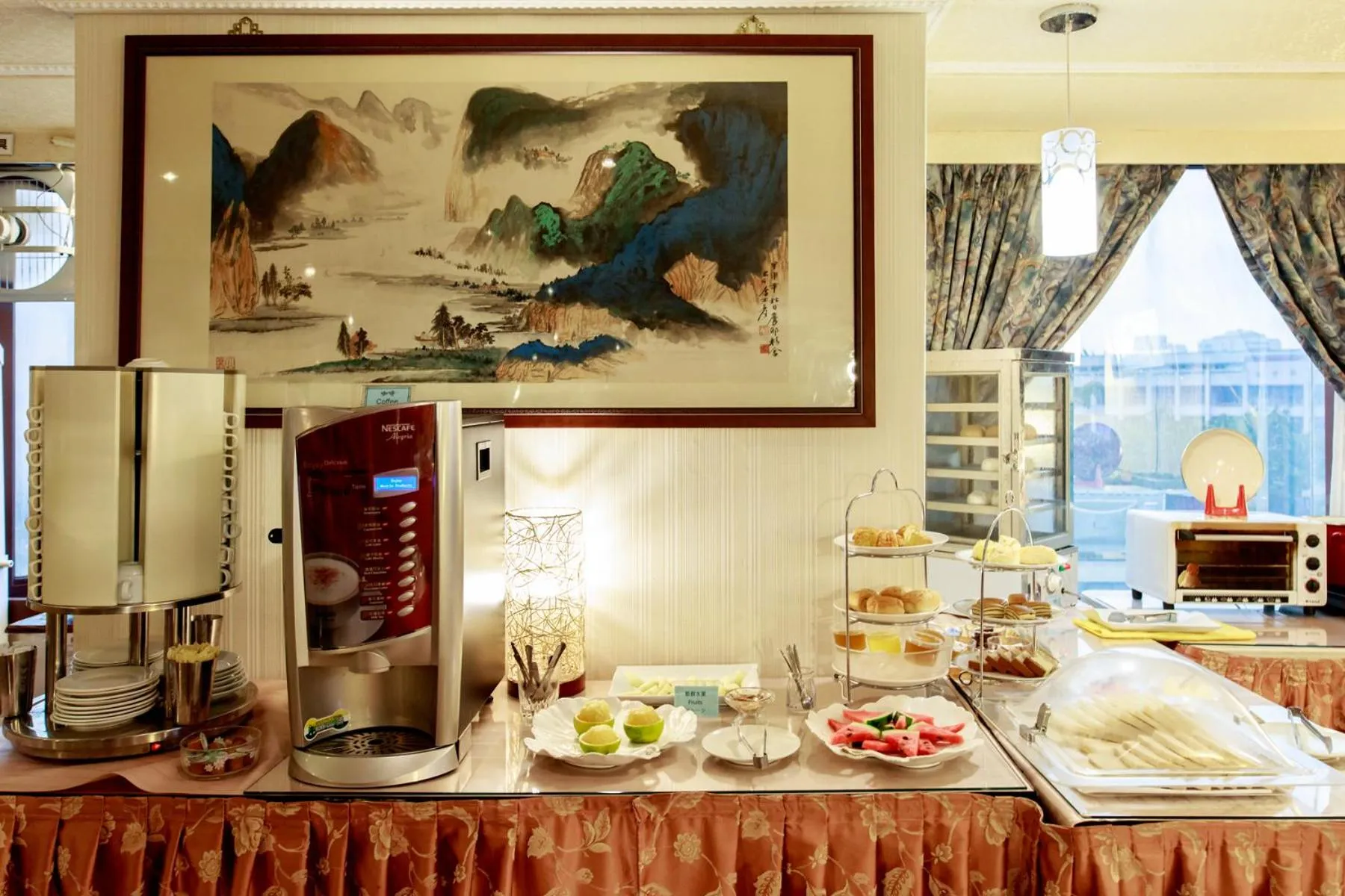 Buffet breakfast in Chungli Business Hotel