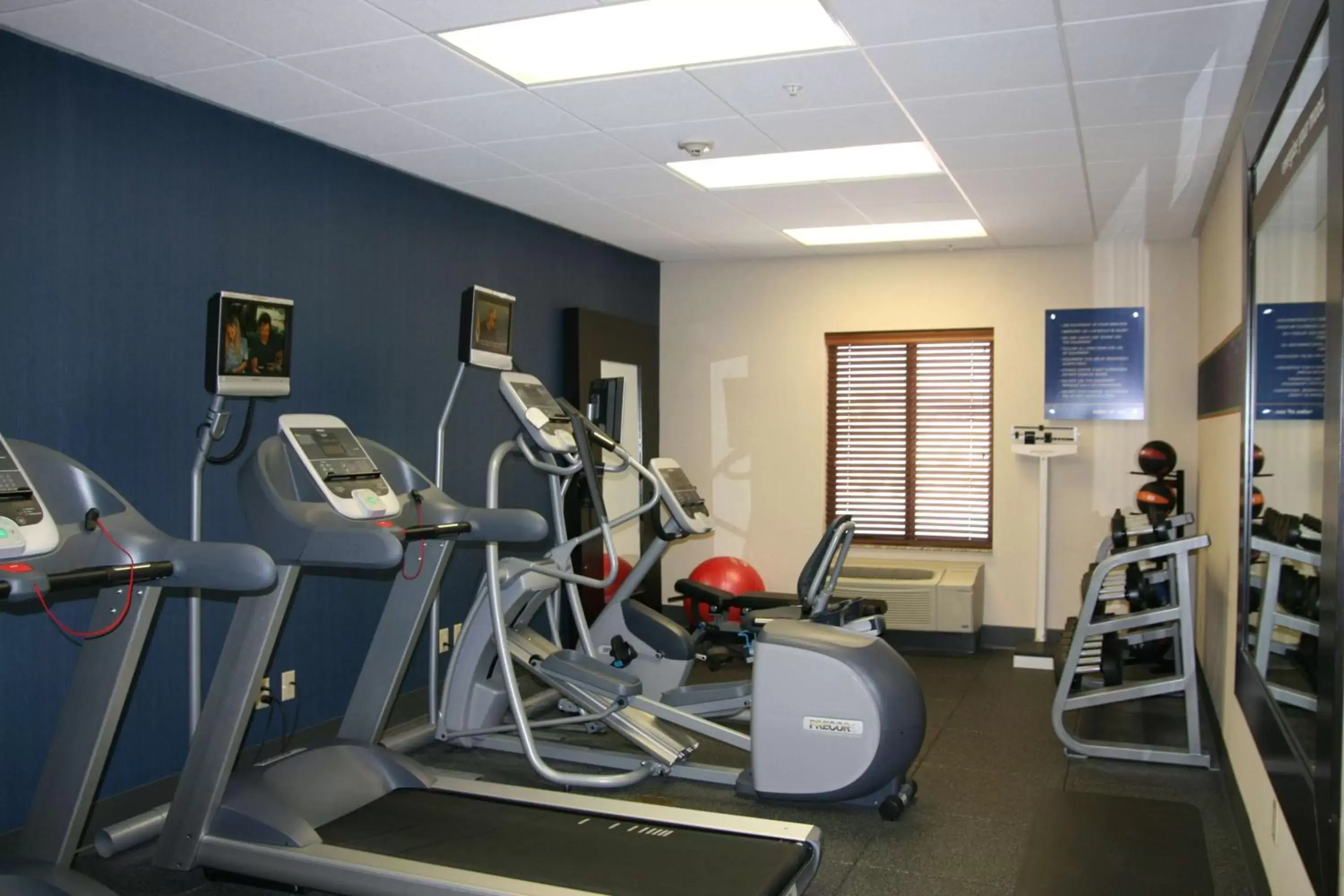 Fitness centre/facilities, Fitness Center/Facilities in Hampton Inn & Suites Las Vegas-Red Rock/Summerlin