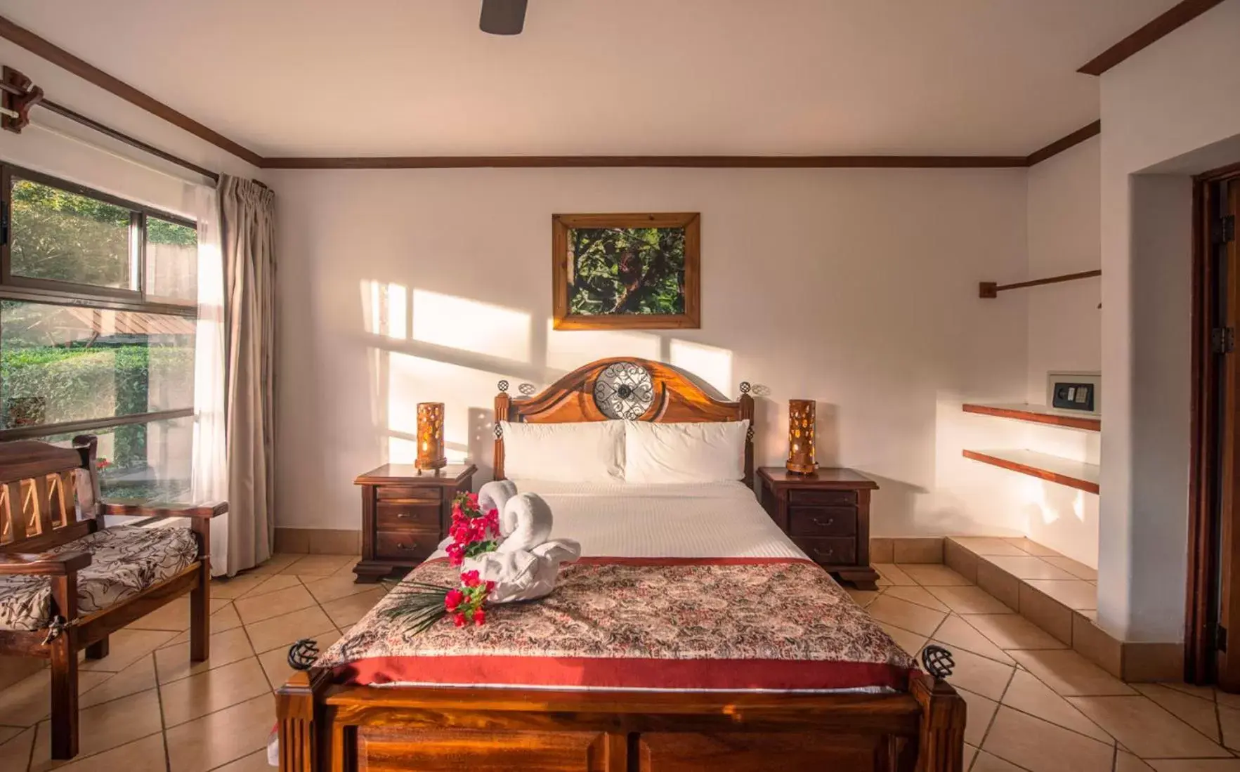 Bed in Hacienda Guachipelin Volcano Ranch Hotel & Hot Springs