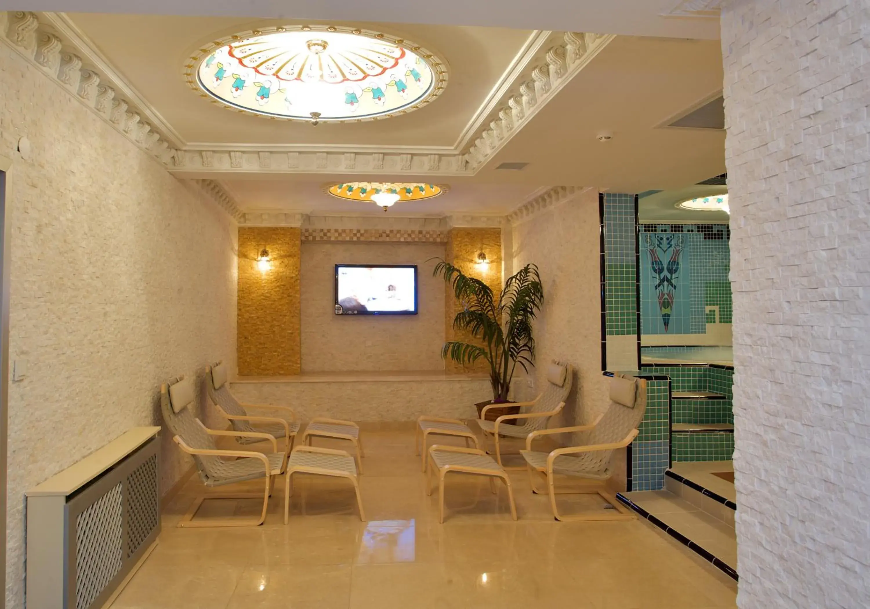 Sauna, Lobby/Reception in Marmaray Hotel