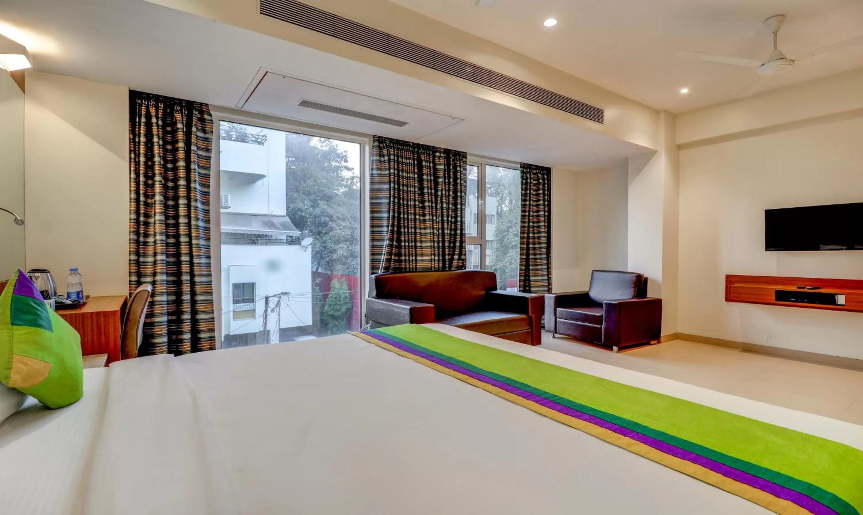 Bed in Treebo Ranjeet Shivaji Nagar