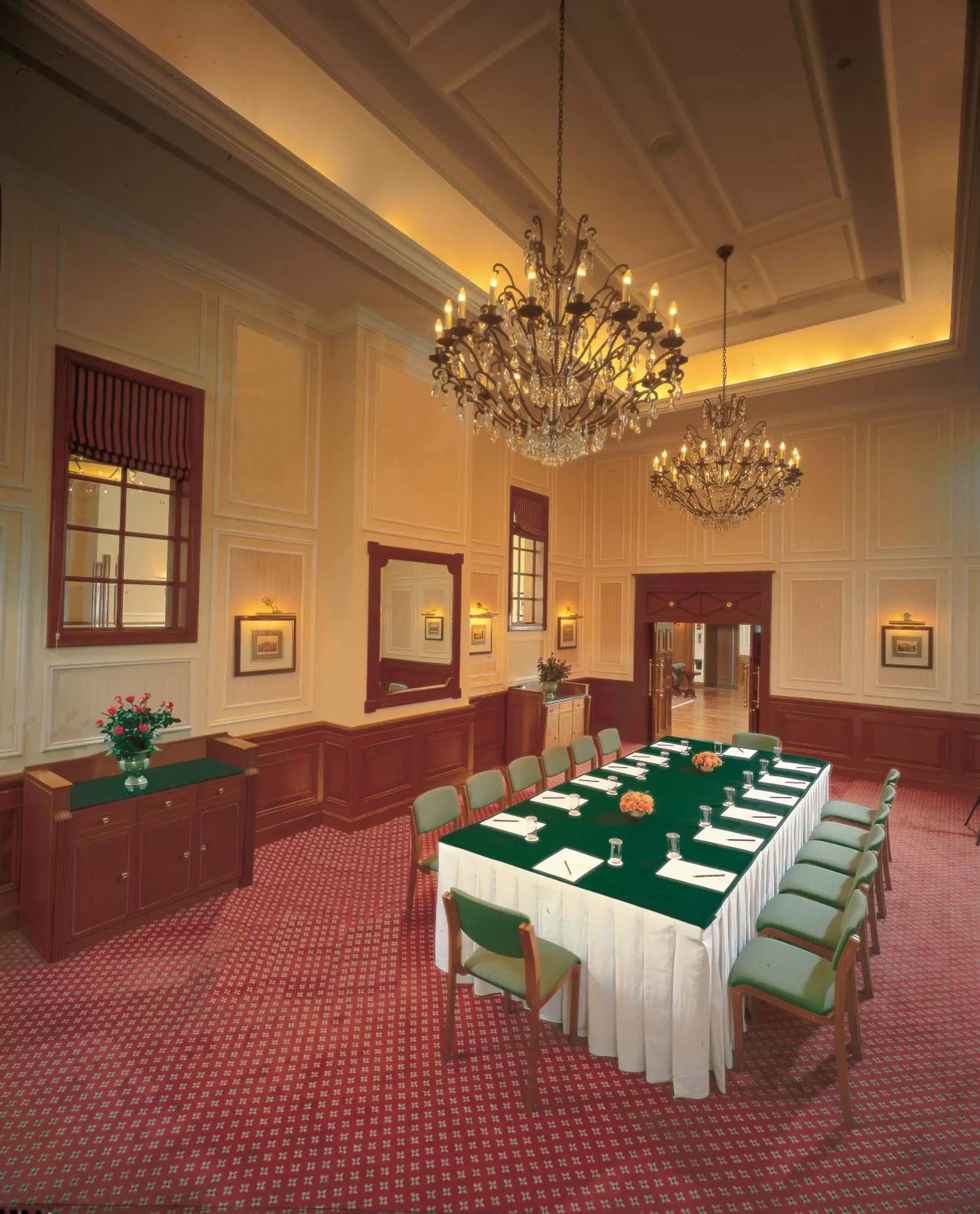 Meeting/conference room in The Oberoi Cecil