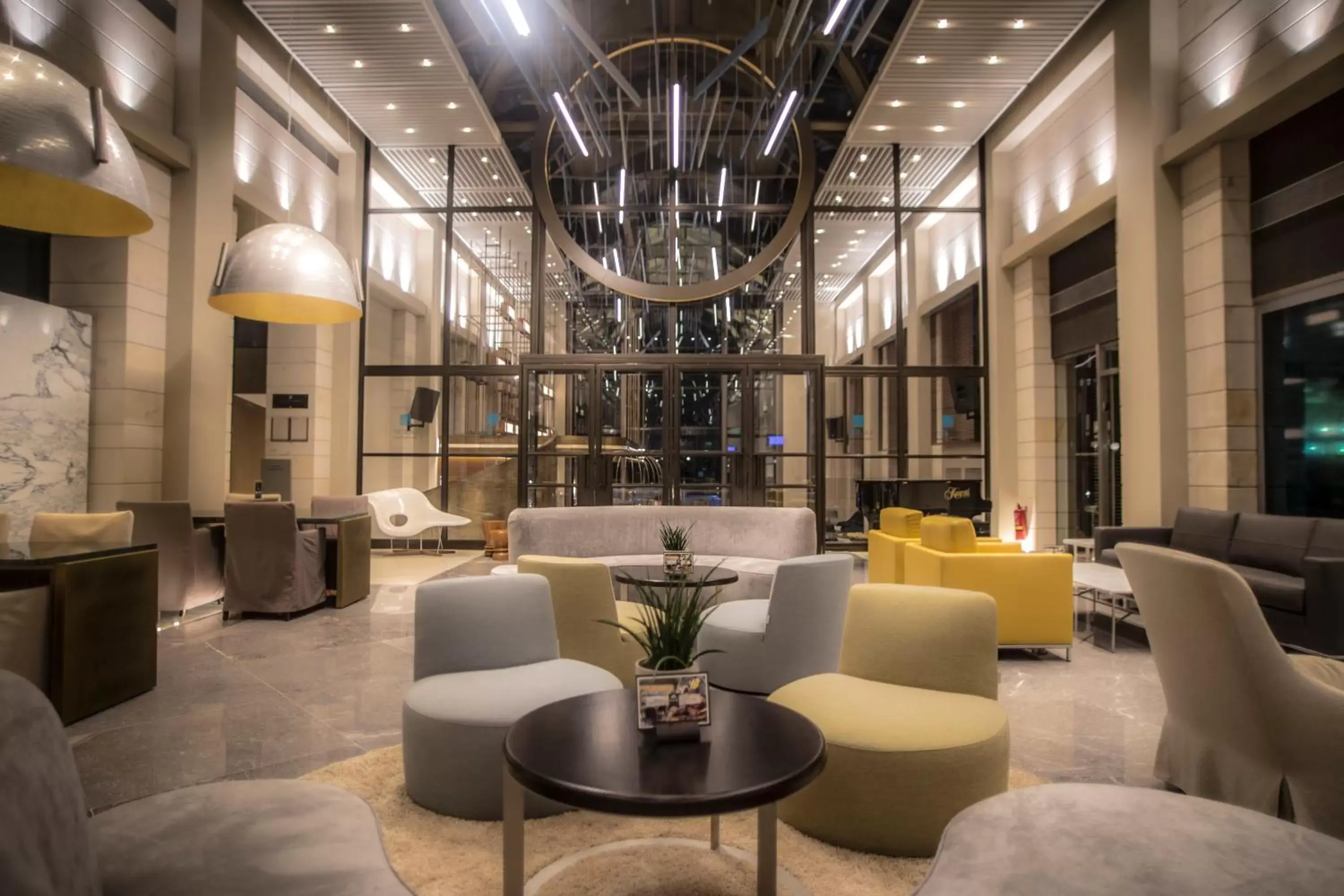 Lobby or reception, Lounge/Bar in Hotel Nikopolis