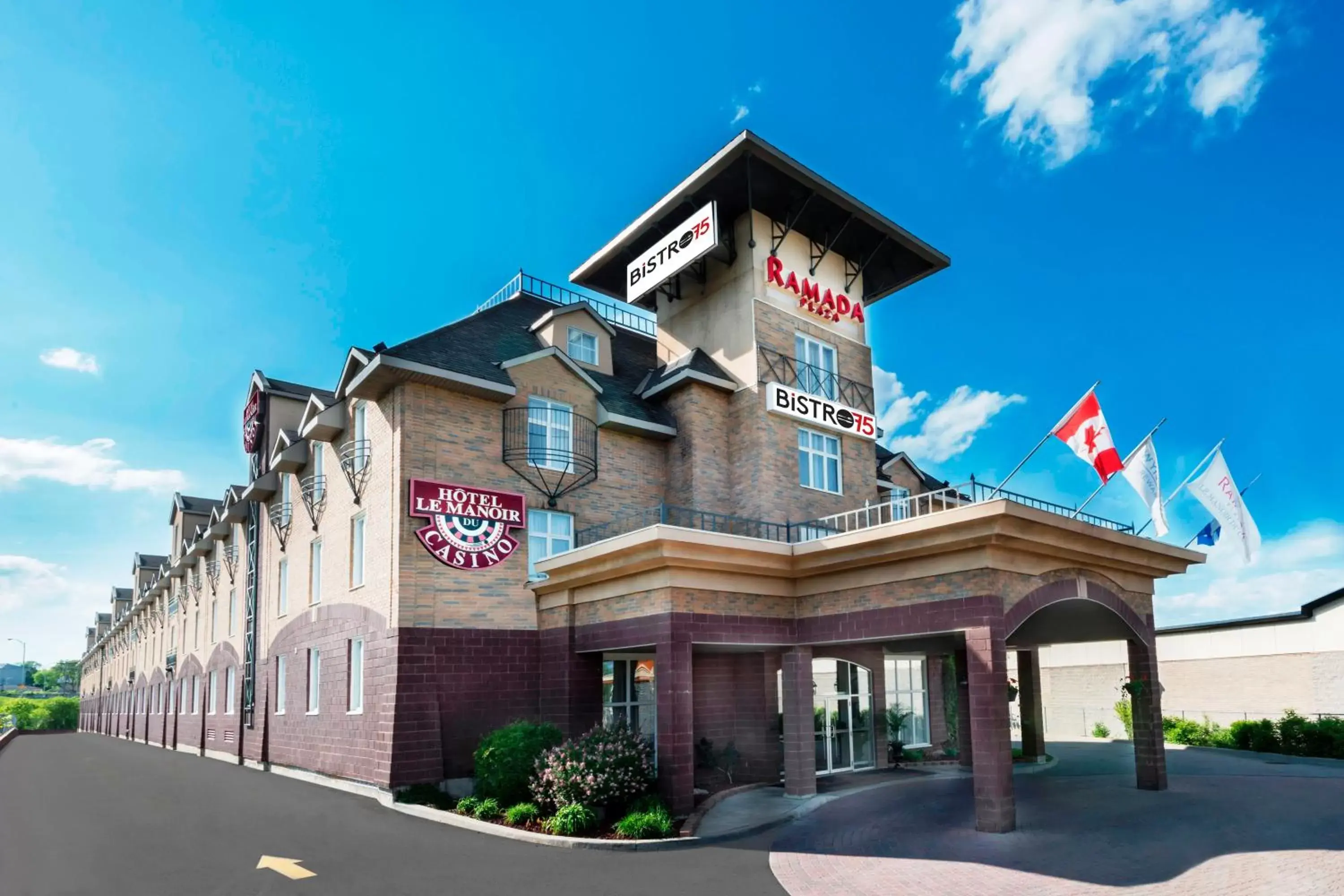 Property building in Ramada Plaza by Wyndham Gatineau/Manoir du Casino