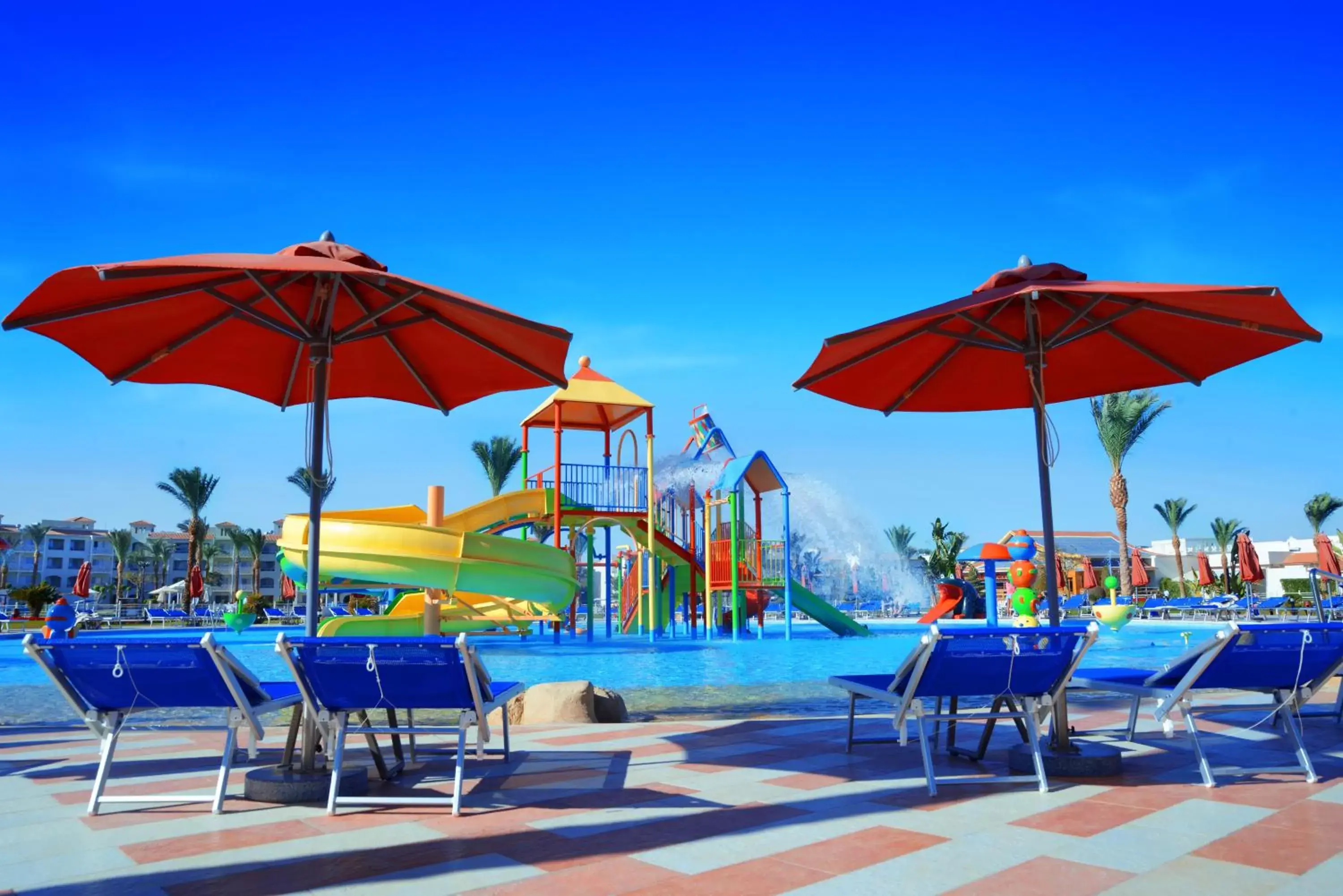 Aqua park, Swimming Pool in Pickalbatros Dana Beach Resort - Hurghada