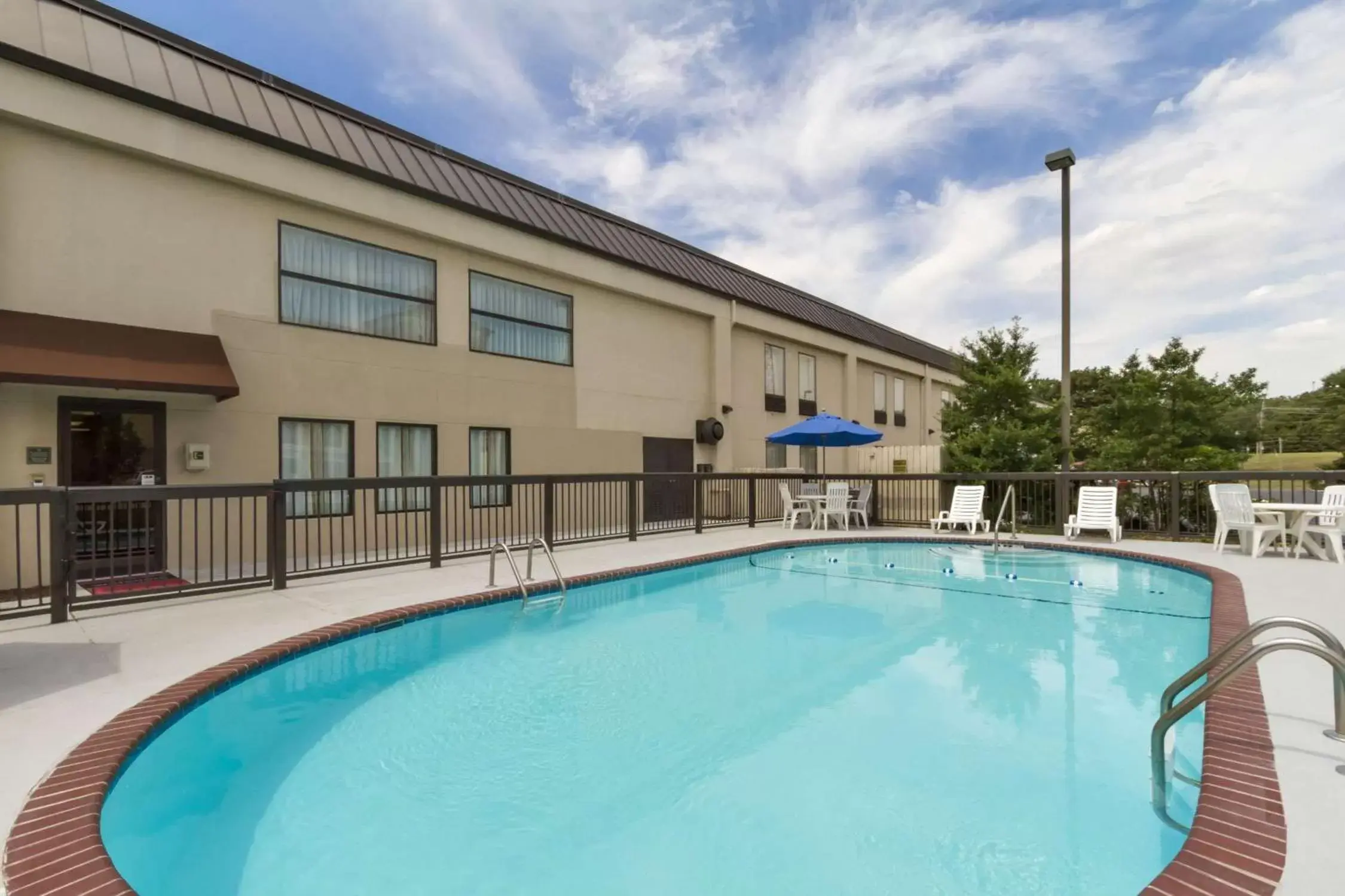 Pool view, Swimming Pool in Hampton Inn Forrest City