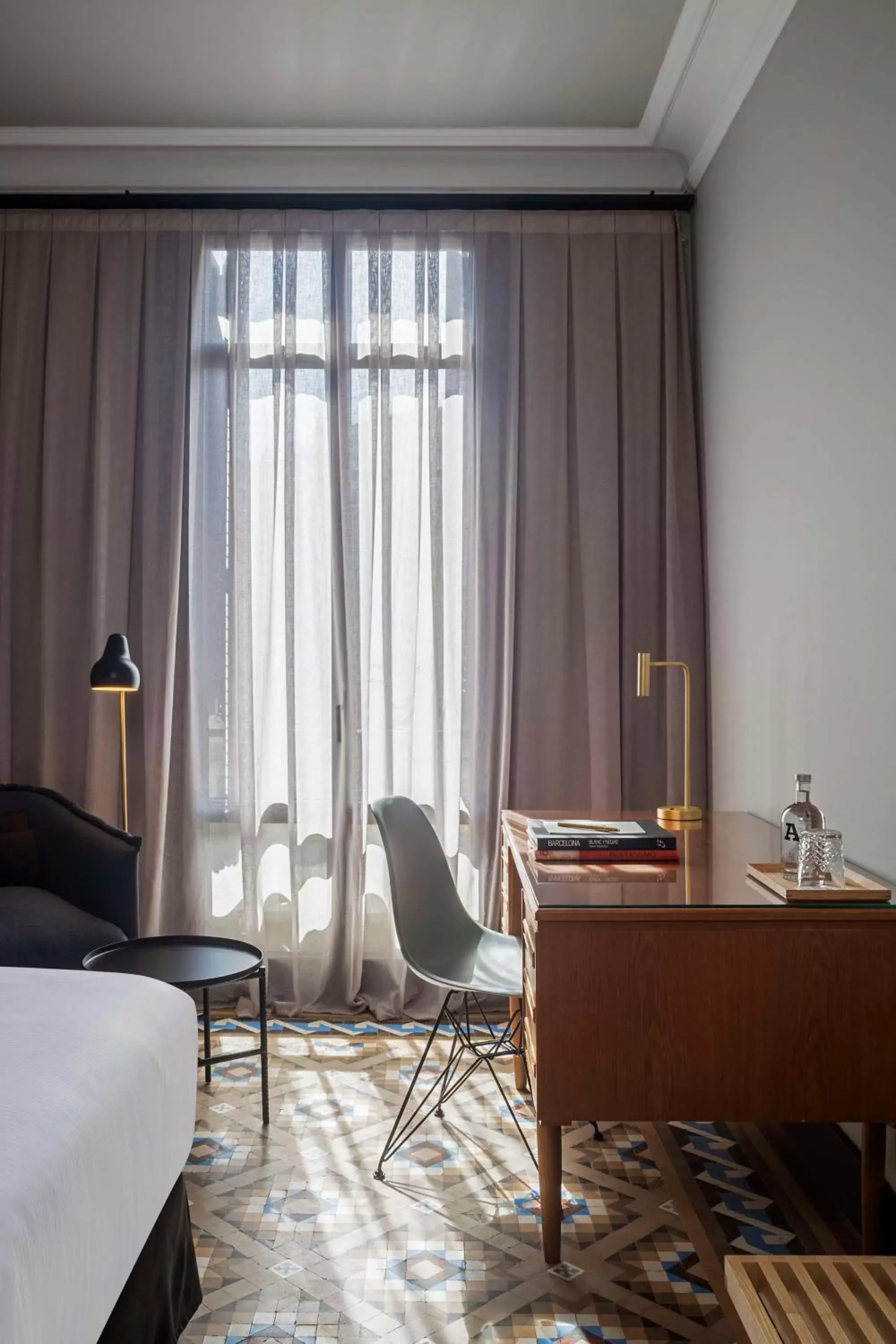 Bedroom, Seating Area in Alexandra Barcelona Hotel, Curio Collection by Hilton