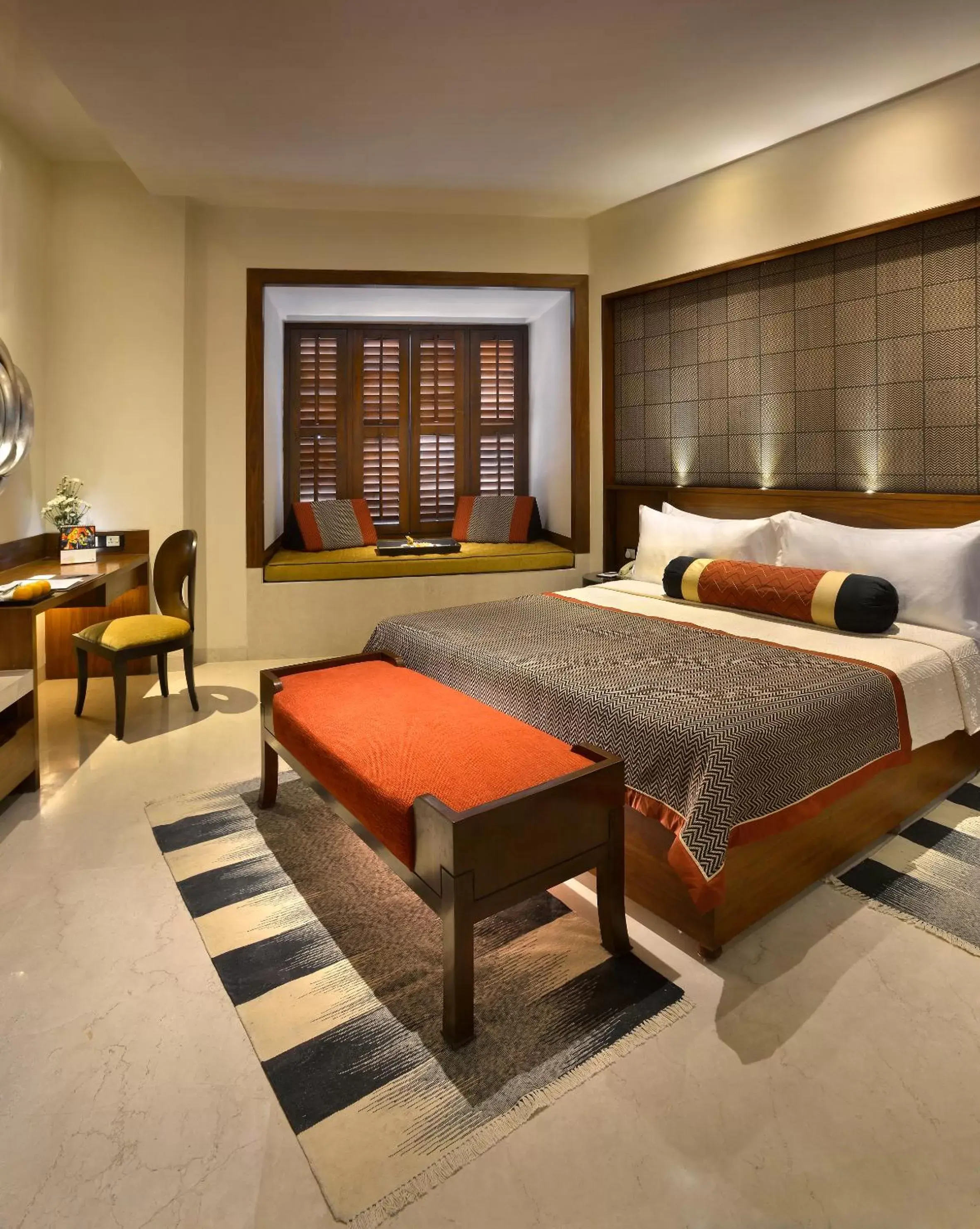 Photo of the whole room, Bed in The Lalit Great Eastern Kolkata Photo of the whole room, Bed in The Lalit Great Eastern Kolkata