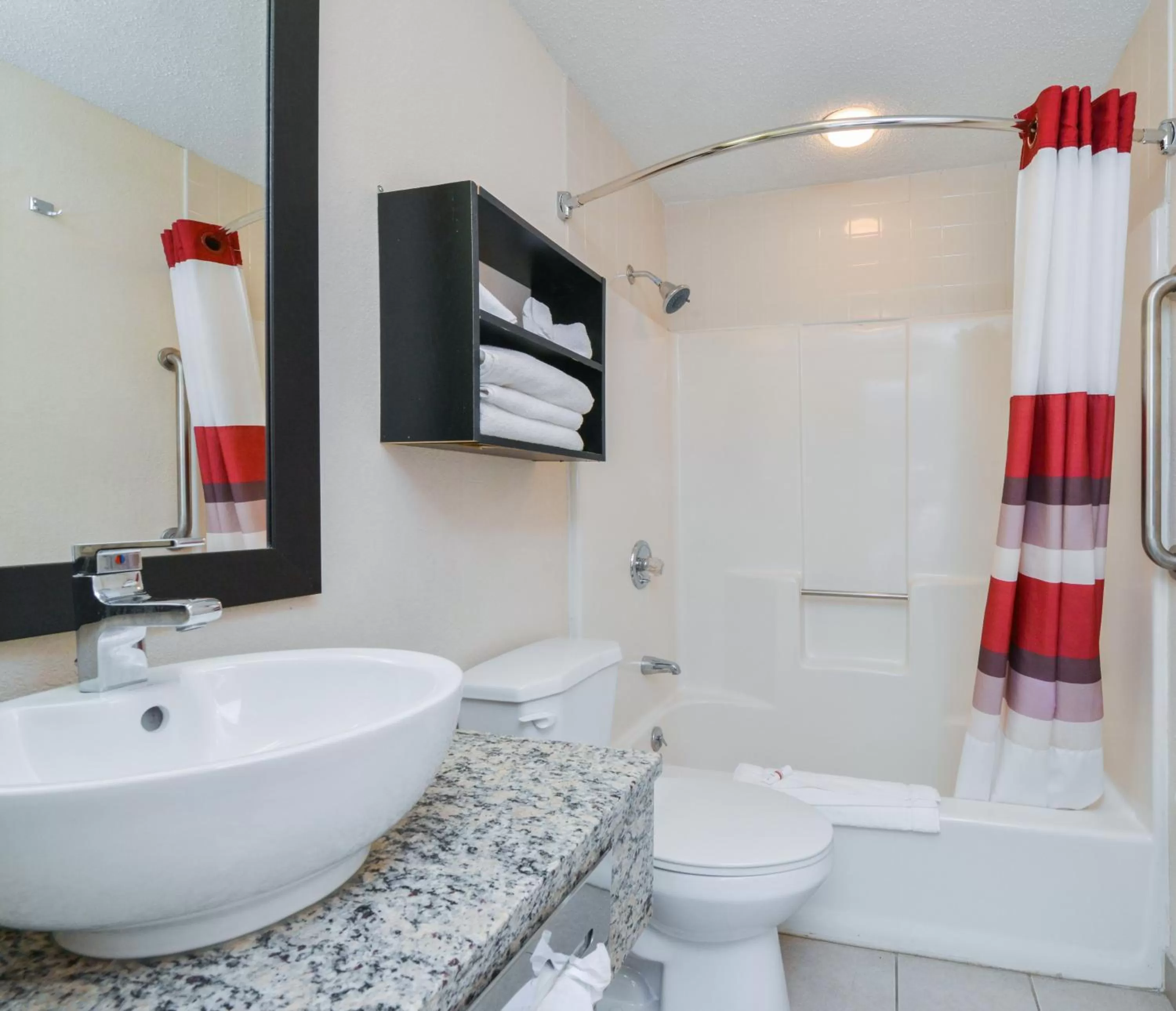 Bathroom in Red Roof Inn PLUS+ & Suites Guilford