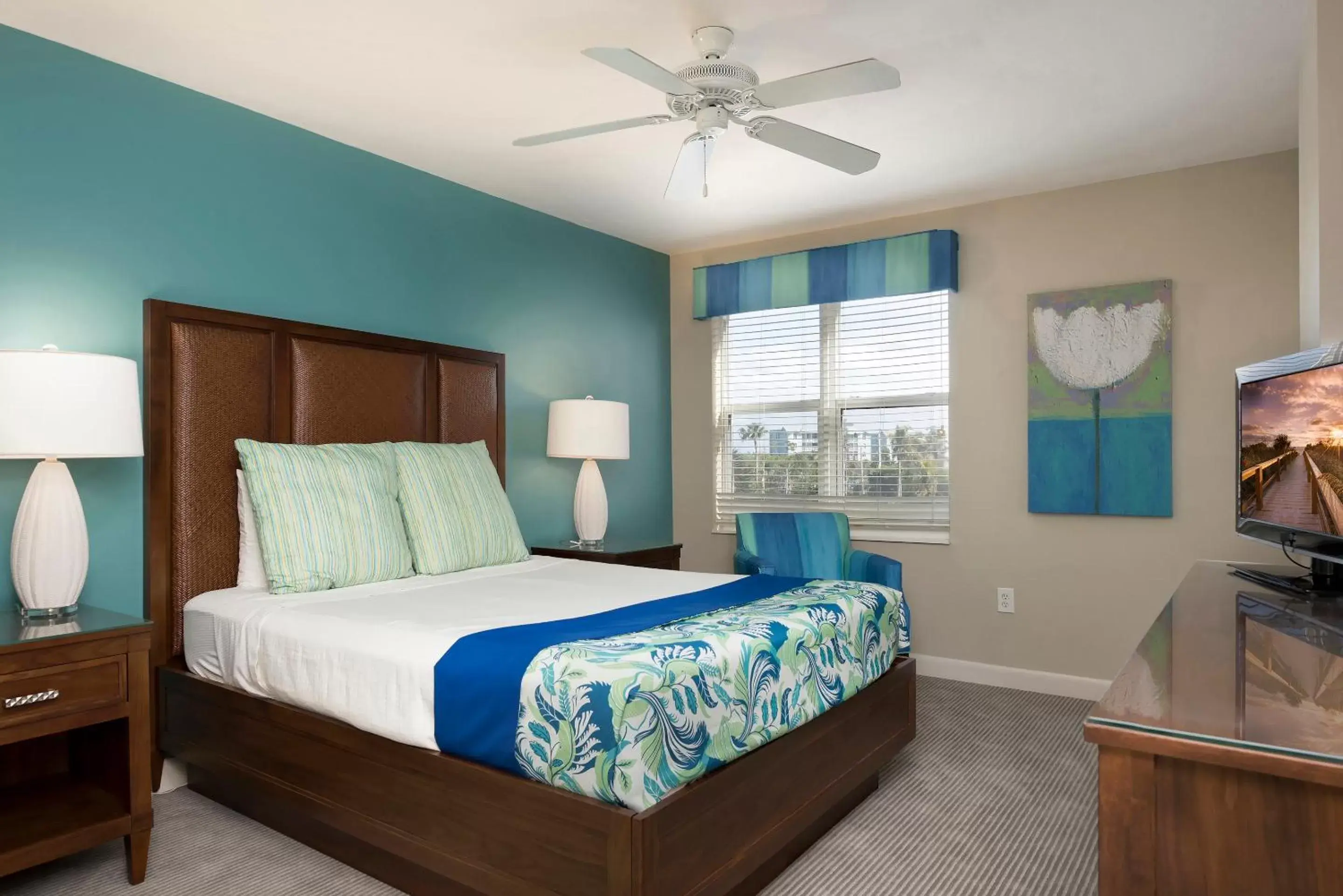 Bedroom, Bed in GullWing Beach Resort Bedroom, Bed in GullWing Beach Resort