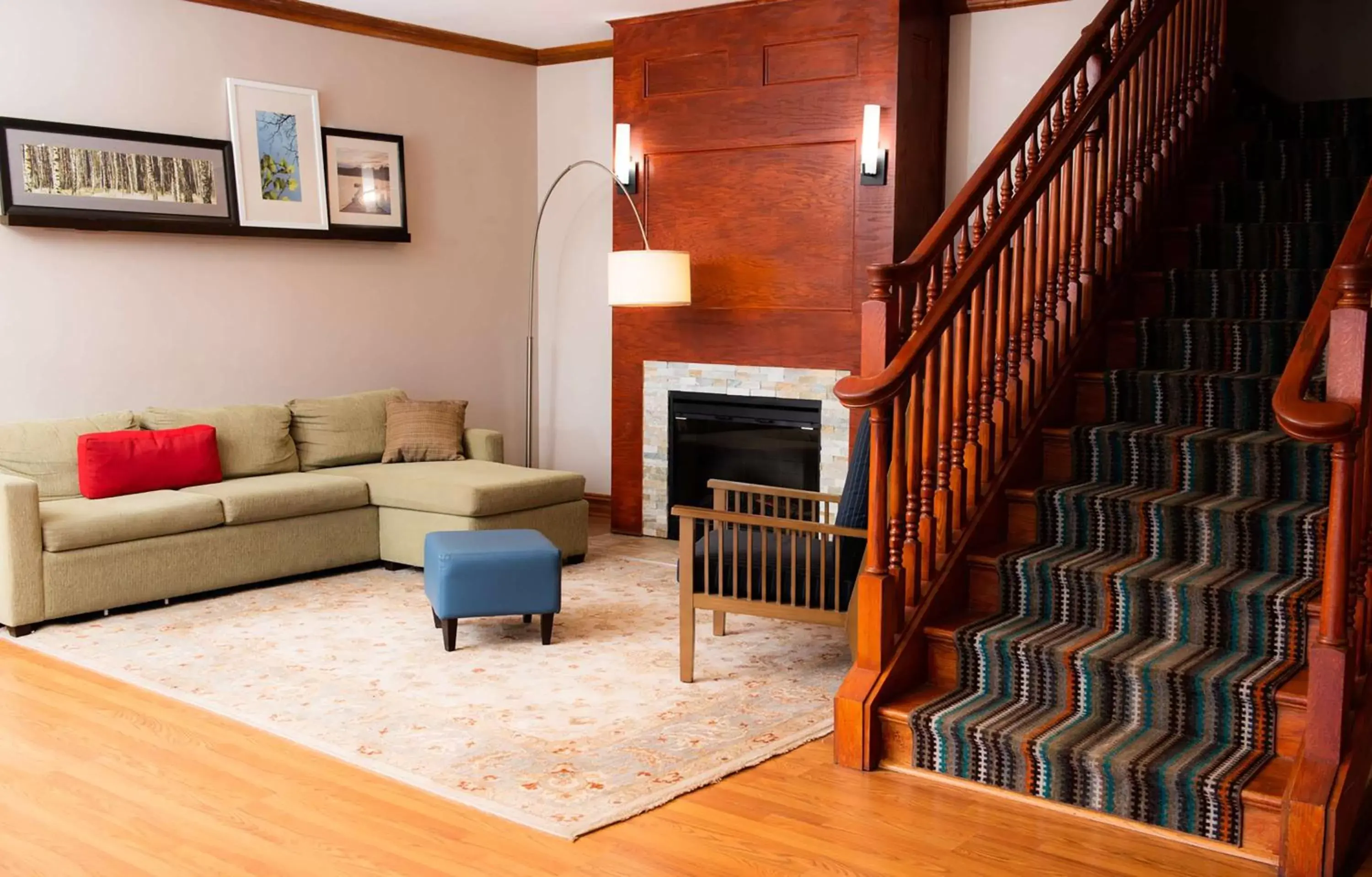 Lobby or reception, Seating Area in Country Inn & Suites by Radisson, Brockton (Boston), MA