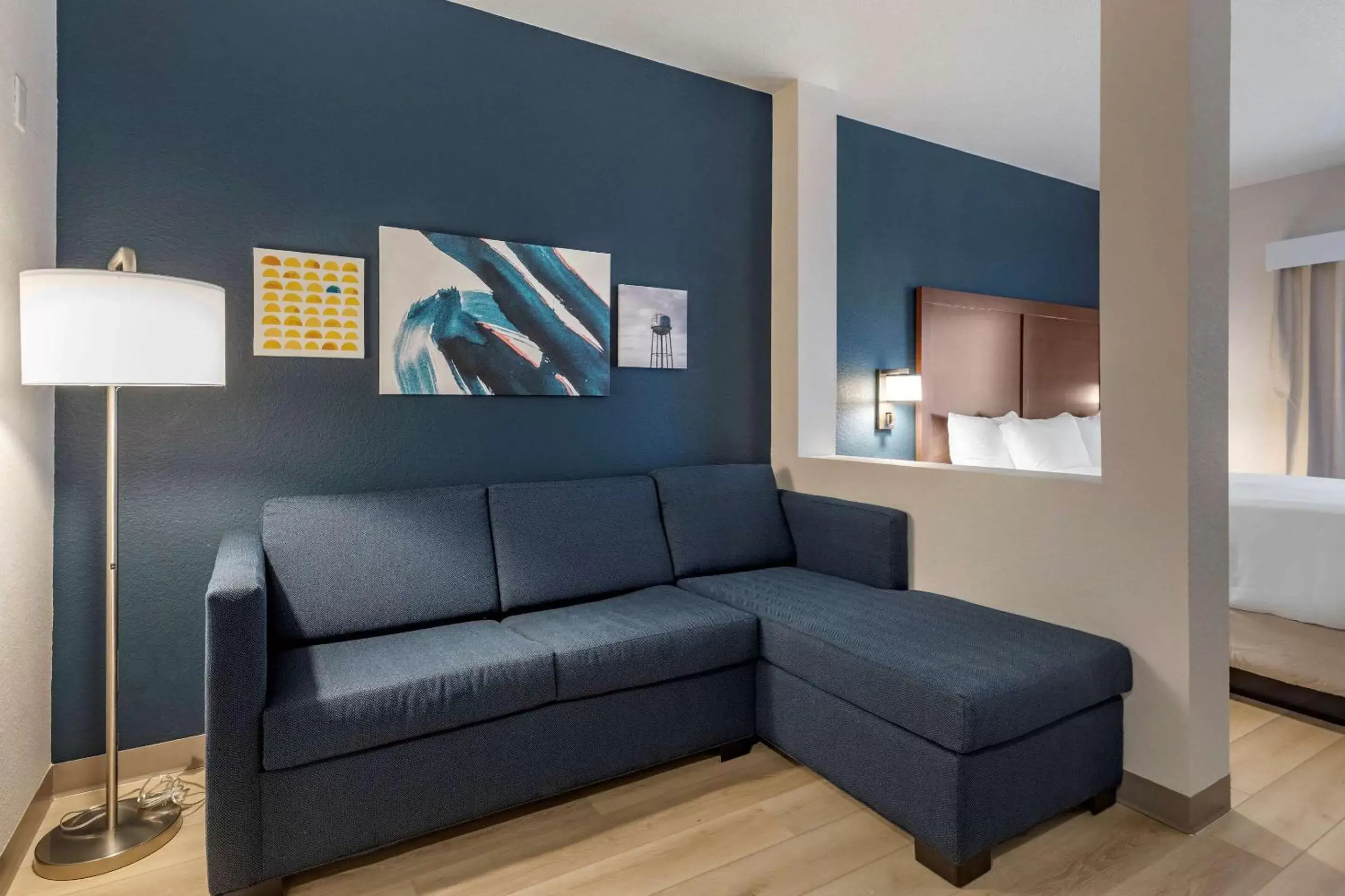 Bedroom, Seating Area in Comfort Inn & Suites Bennett