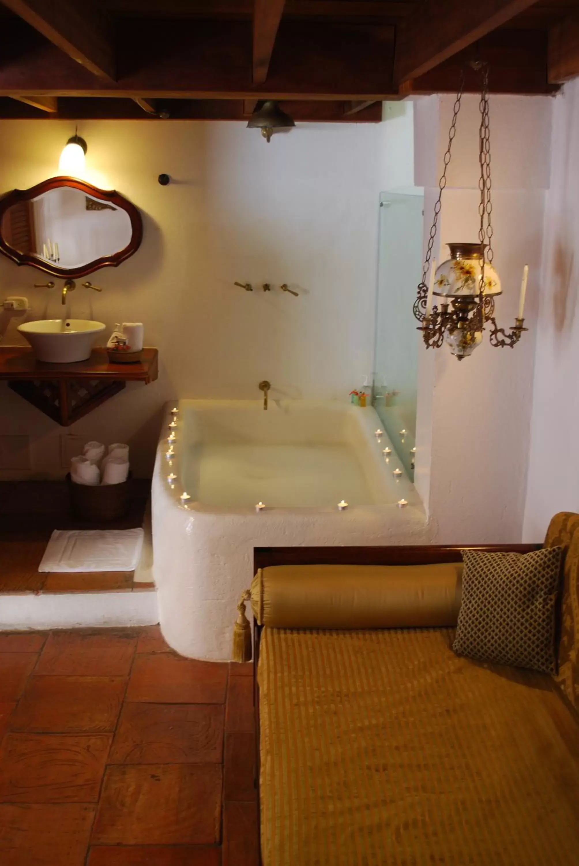Bathroom in Alfiz Hotel