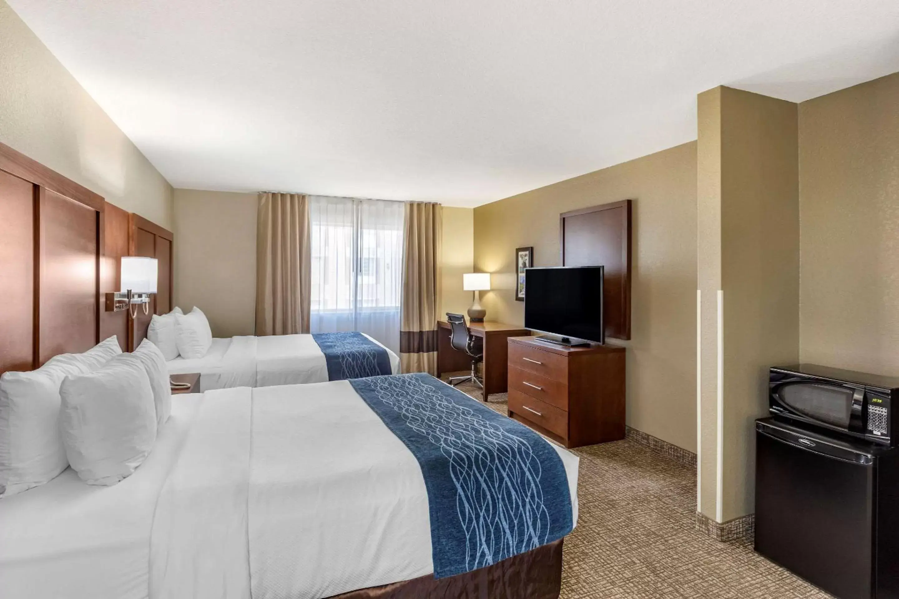 Photo of the whole room, TV/Entertainment Center in Comfort Inn & Suites Greeley