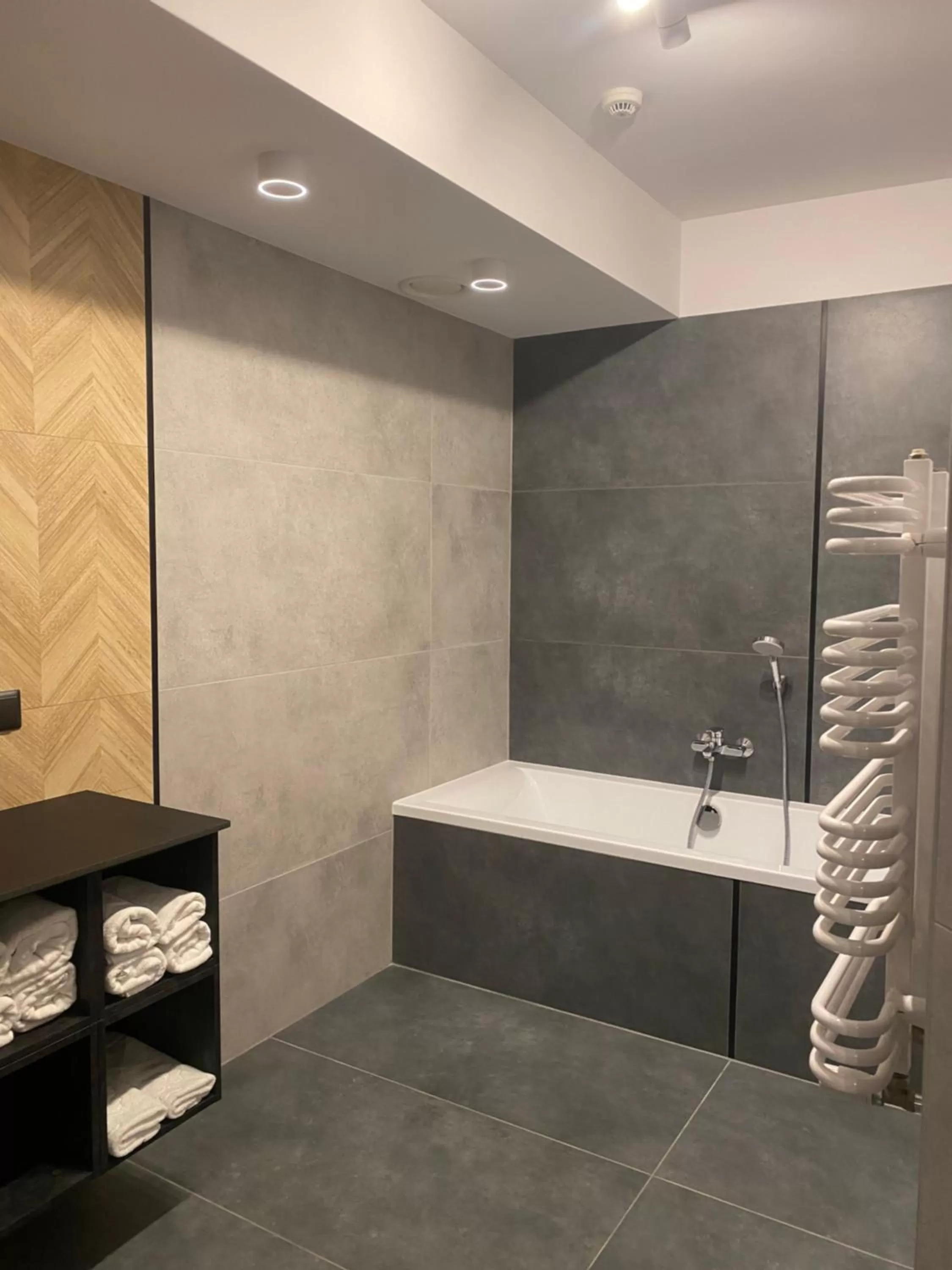 HOTEL CICHA WODA NIEPORĘT