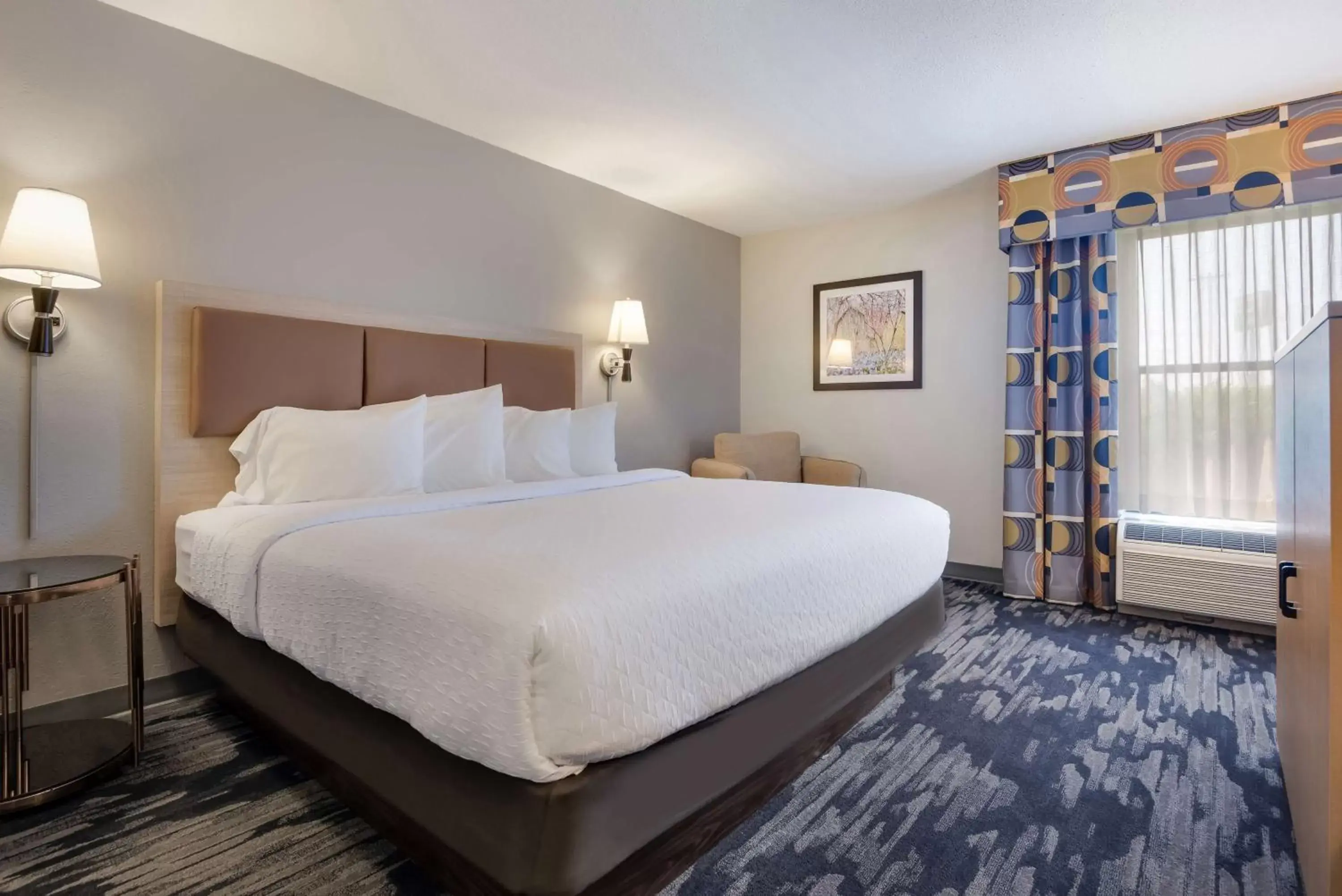 Two Room Suite with King Bed in Best Western Batesville Two Room Suite with King Bed in Best Western Batesville