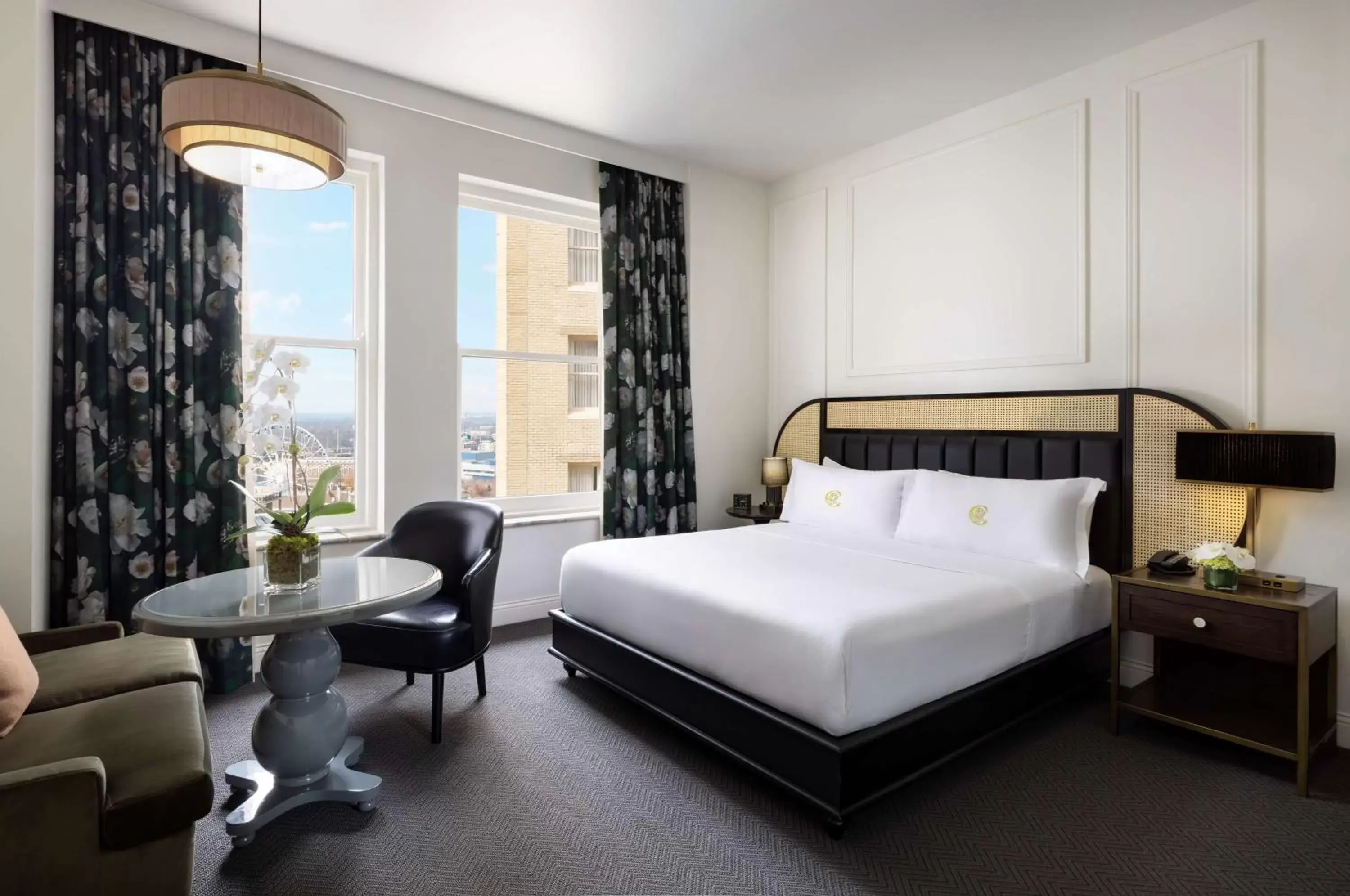 Bed in The Candler Hotel Atlanta, Curio Collection by Hilton Bed in The Candler Hotel Atlanta, Curio Collection by Hilton