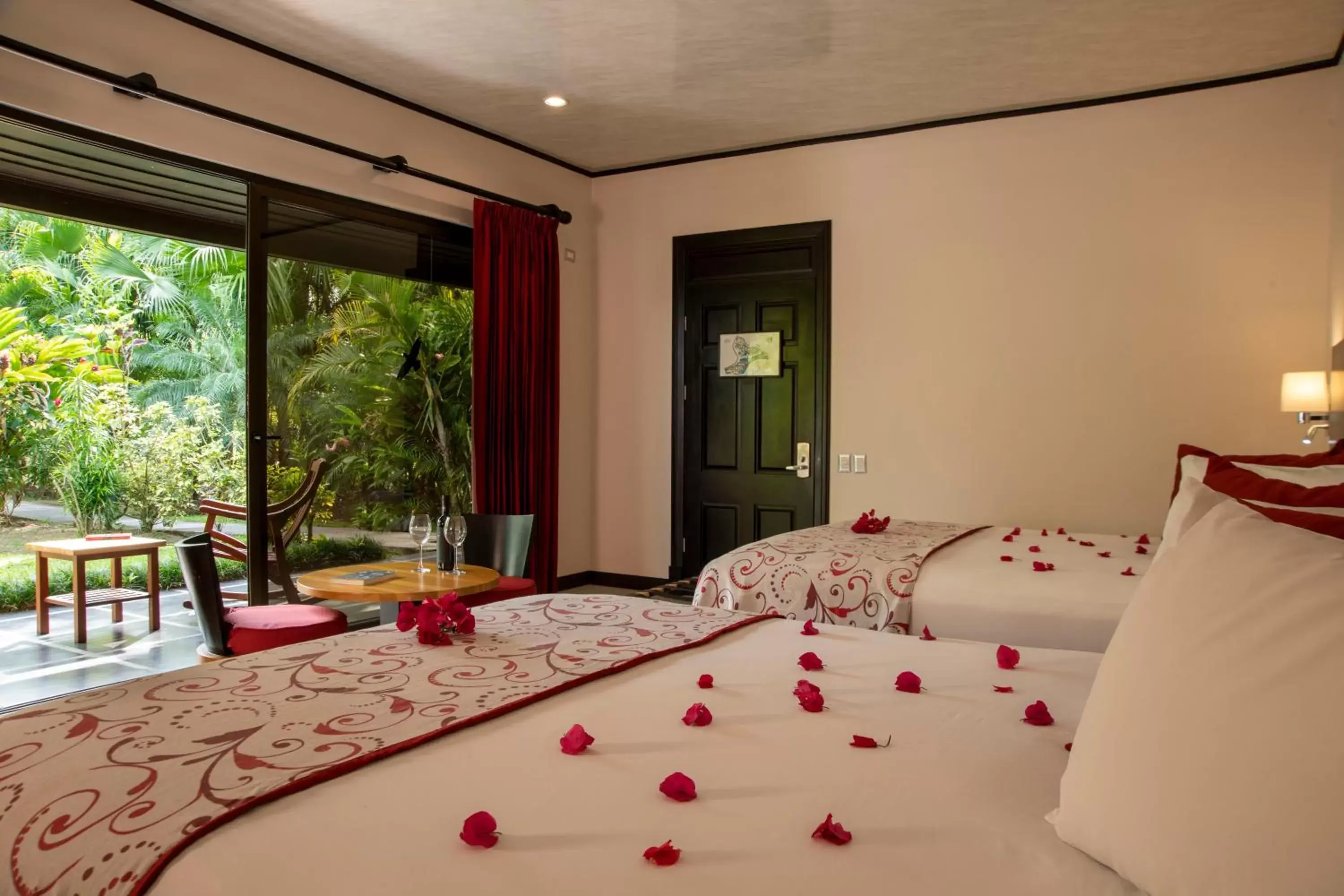 Bed in Arenal Manoa Resort & Hot Springs