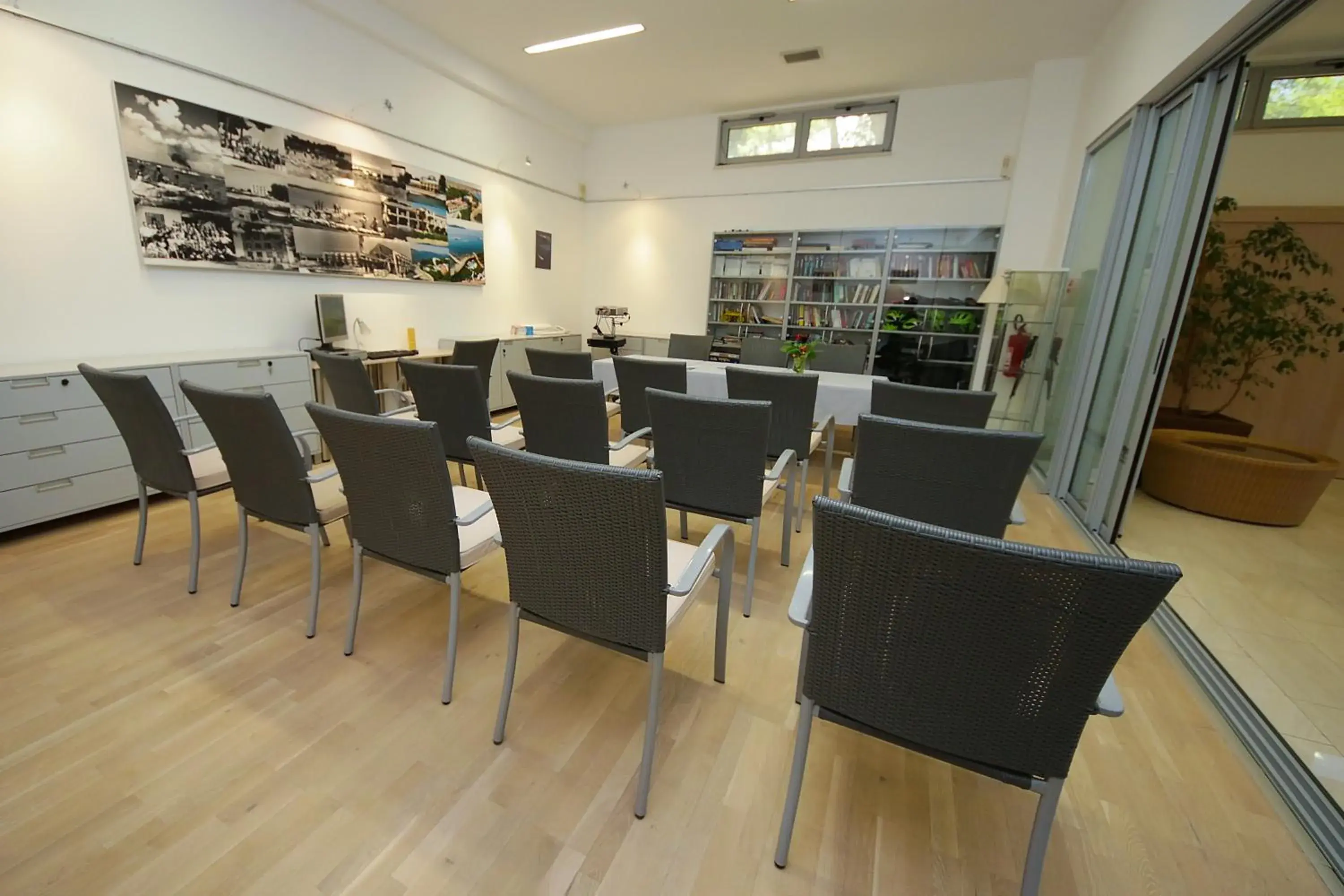 Meeting/conference room in Hotel Villa Radin