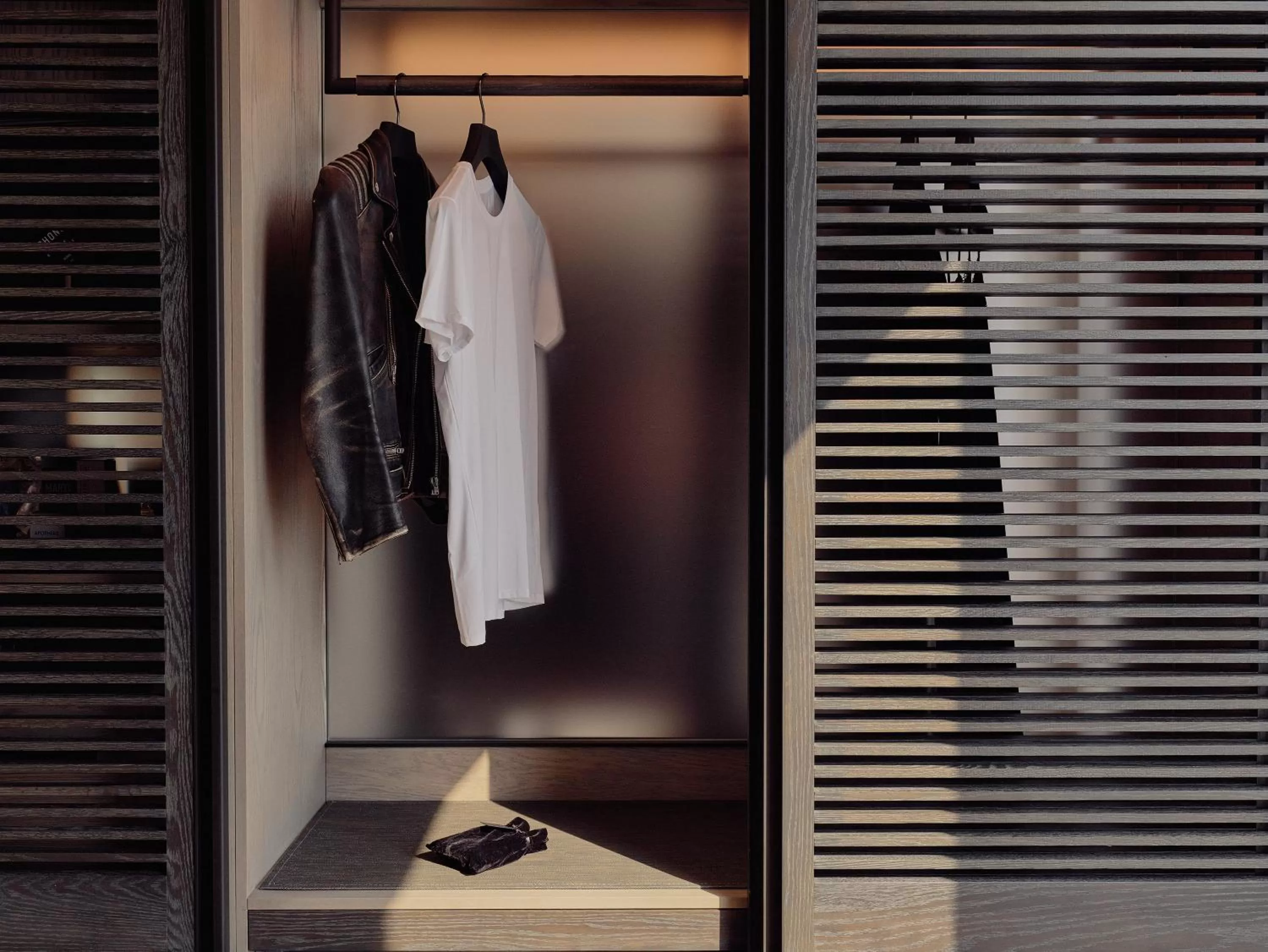 Photo of the whole room in Equinox Hotel New York