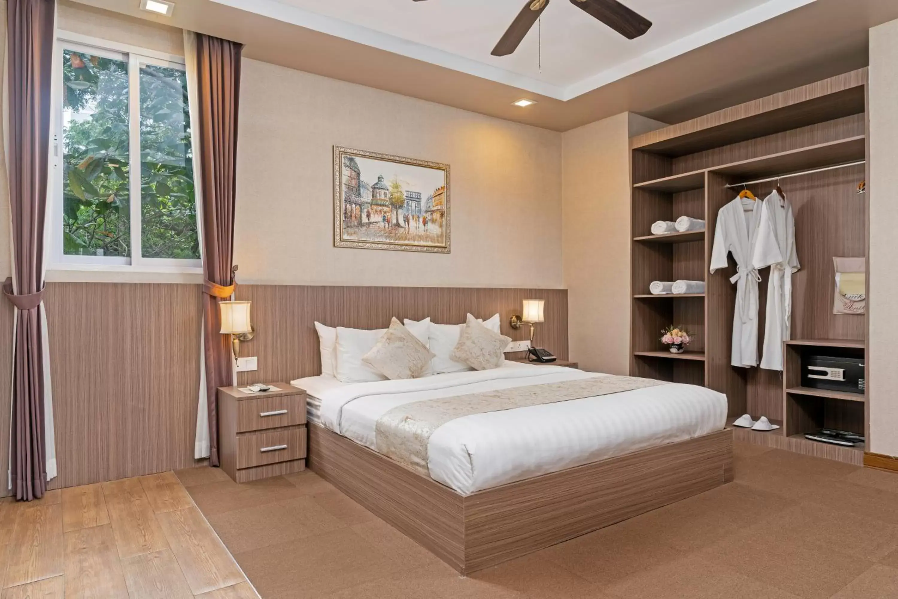 Bed in Anik Boutique Hotel & Spa on Norodom Blvd