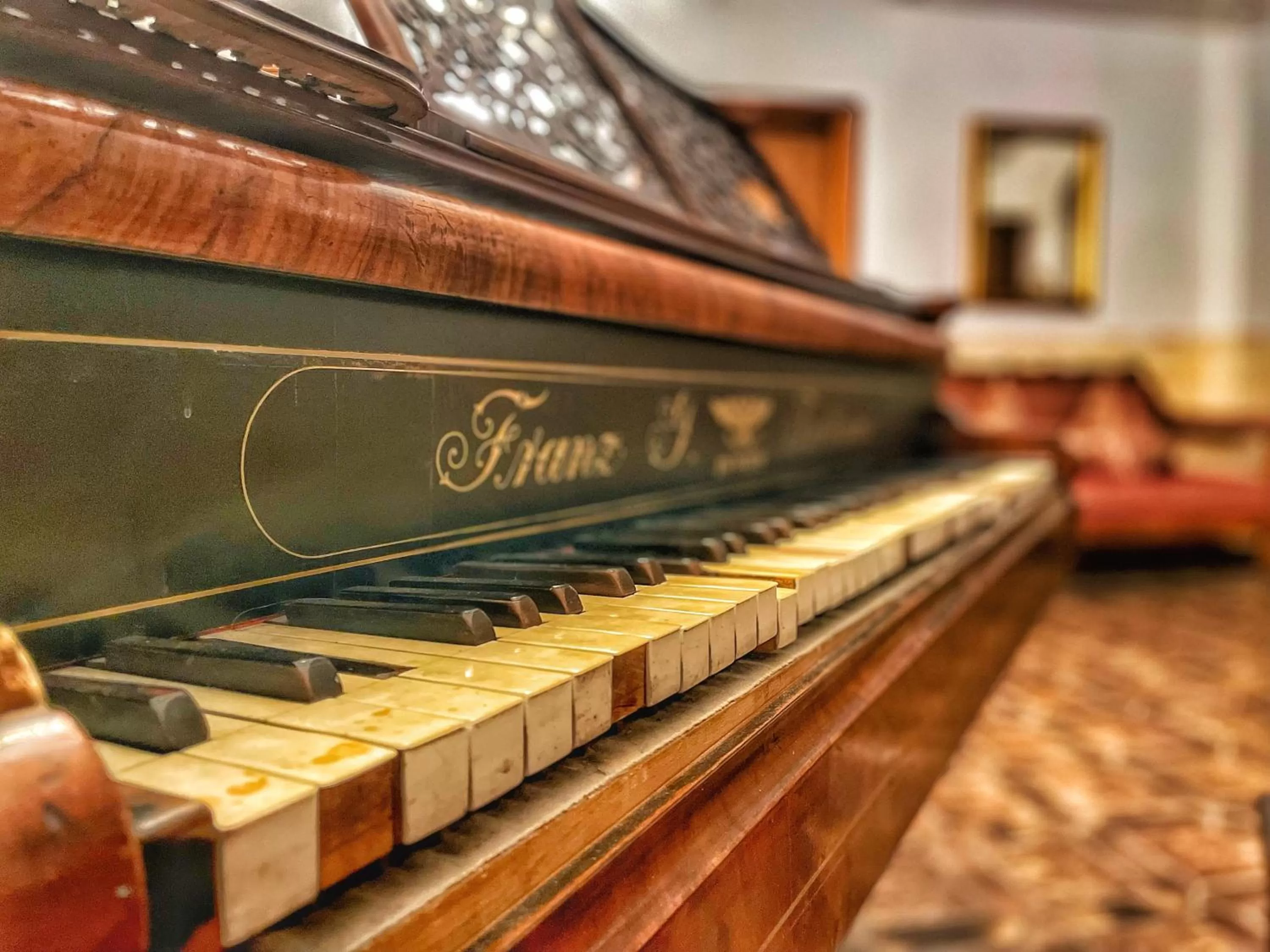 Property building in Hotel Schloss Lerchenhof