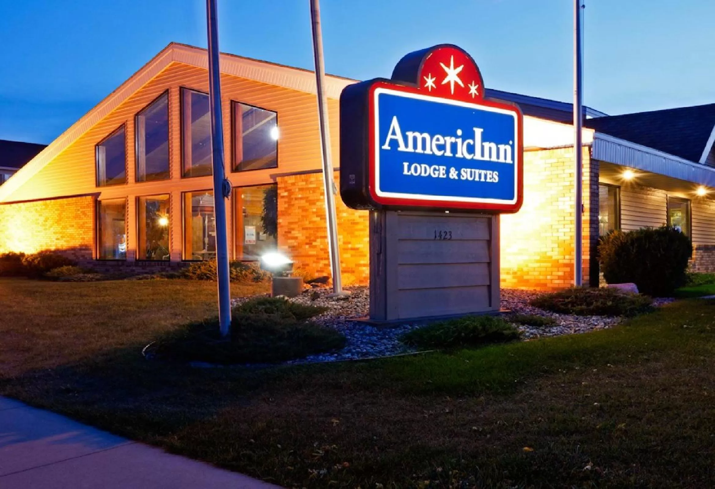 Facade/entrance in AmericInn by Wyndham Fargo West Acres