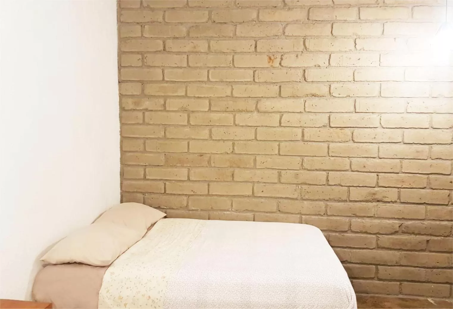 Bed in Hostal Hoja Santa