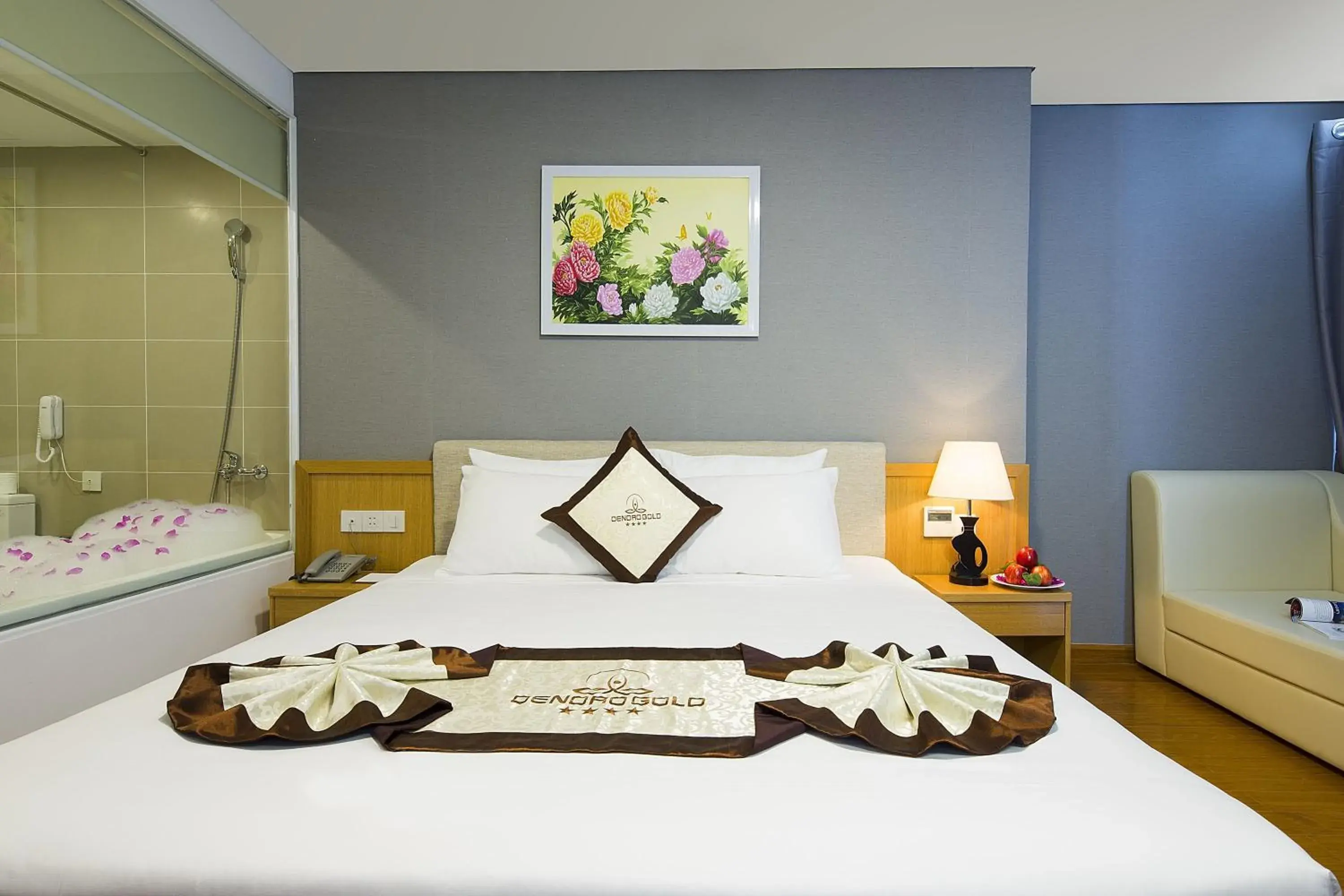 Photo of the whole room, Bed in Dendro Gold Hotel Photo of the whole room, Bed in Dendro Gold Hotel