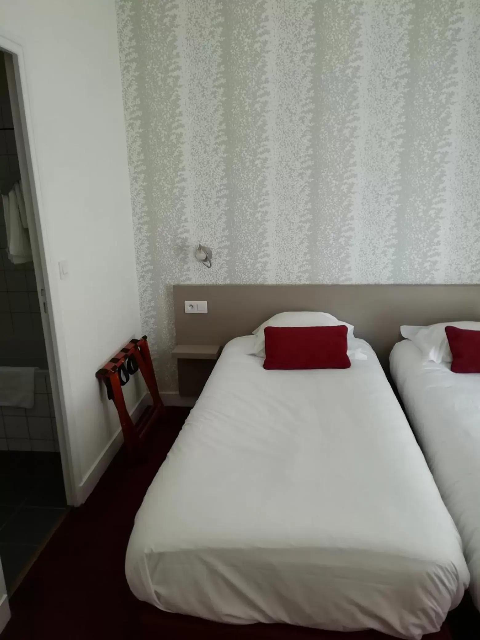 Photo of the whole room, Bed in Hôtel Du Manoir Photo of the whole room, Bed in Hôtel Du Manoir