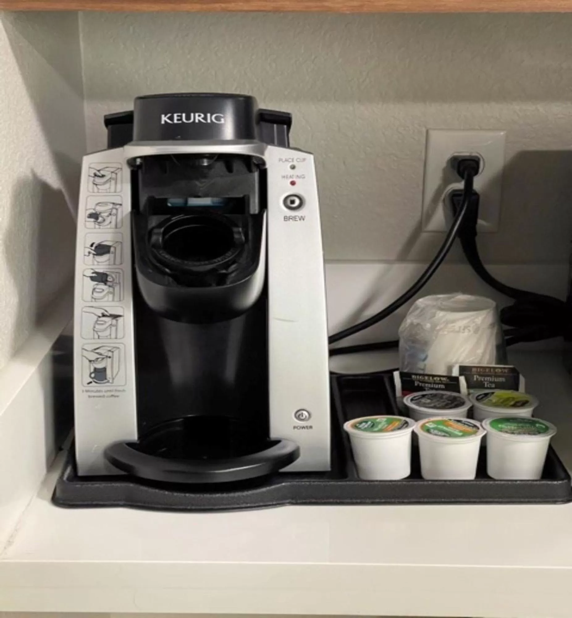 Food in Holiday Inn Express Tampa-Brandon by IHG