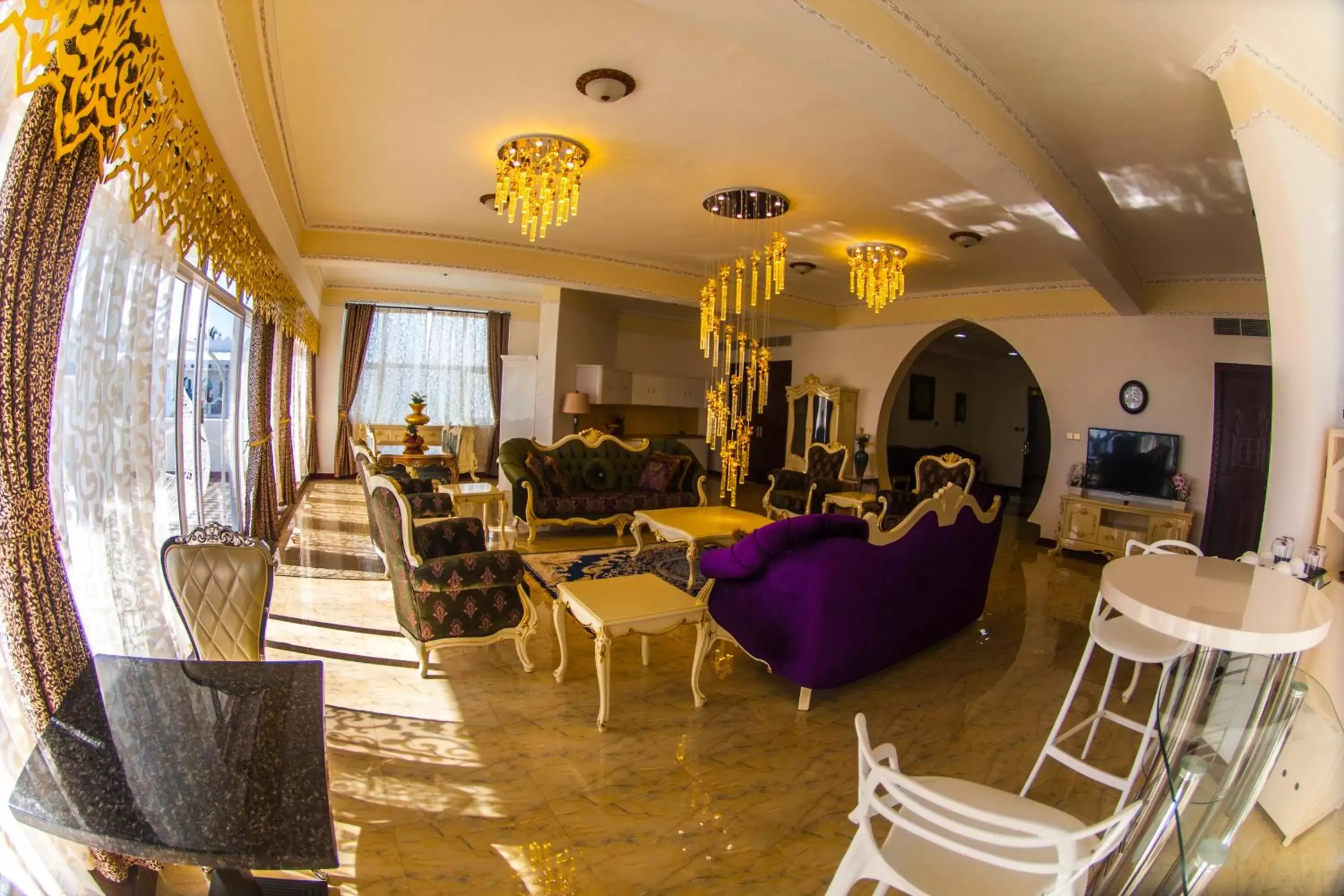 Living room in Madinat Al Bahr Business & Spa Hotel